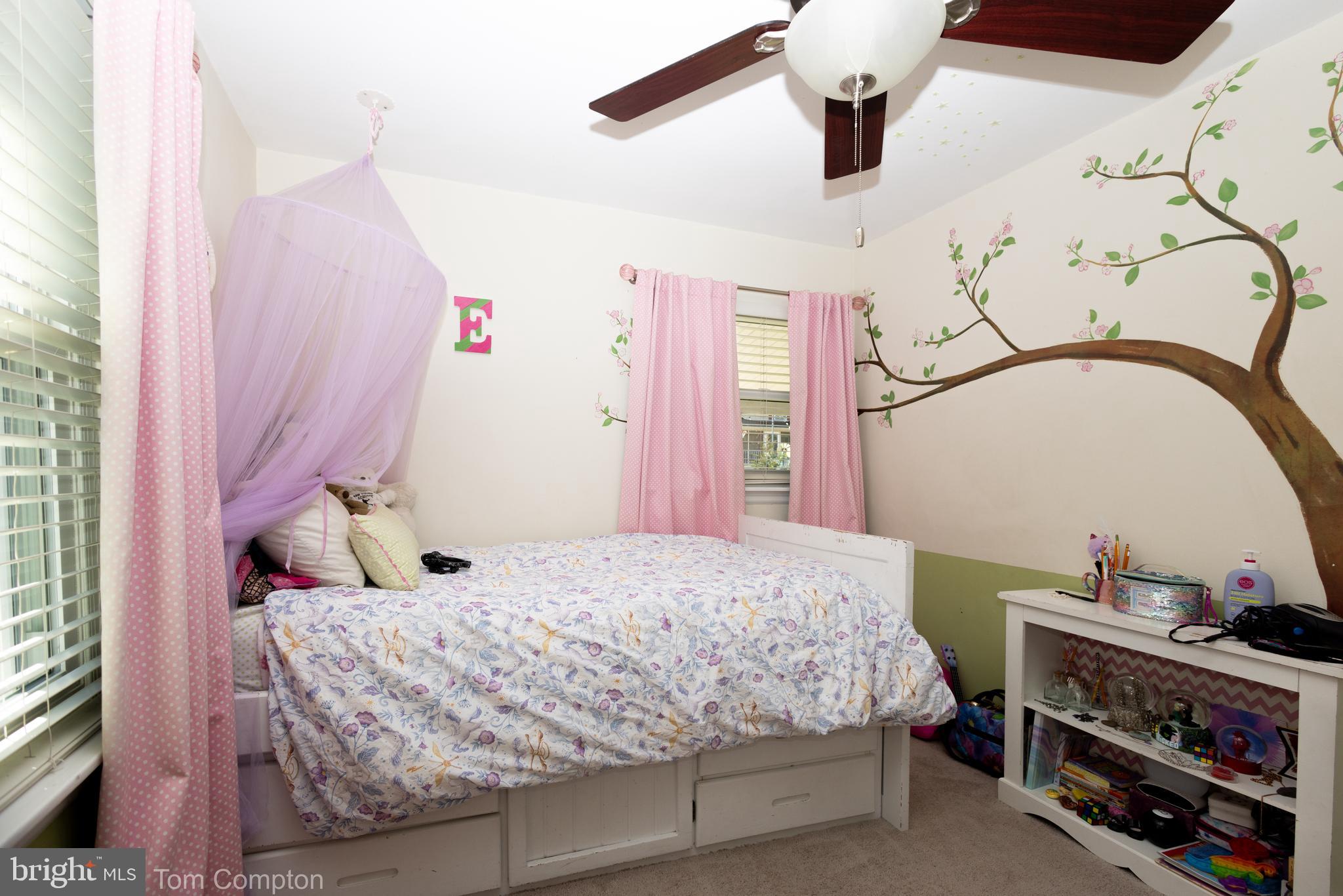 HILLTOP ESTATES - Residential