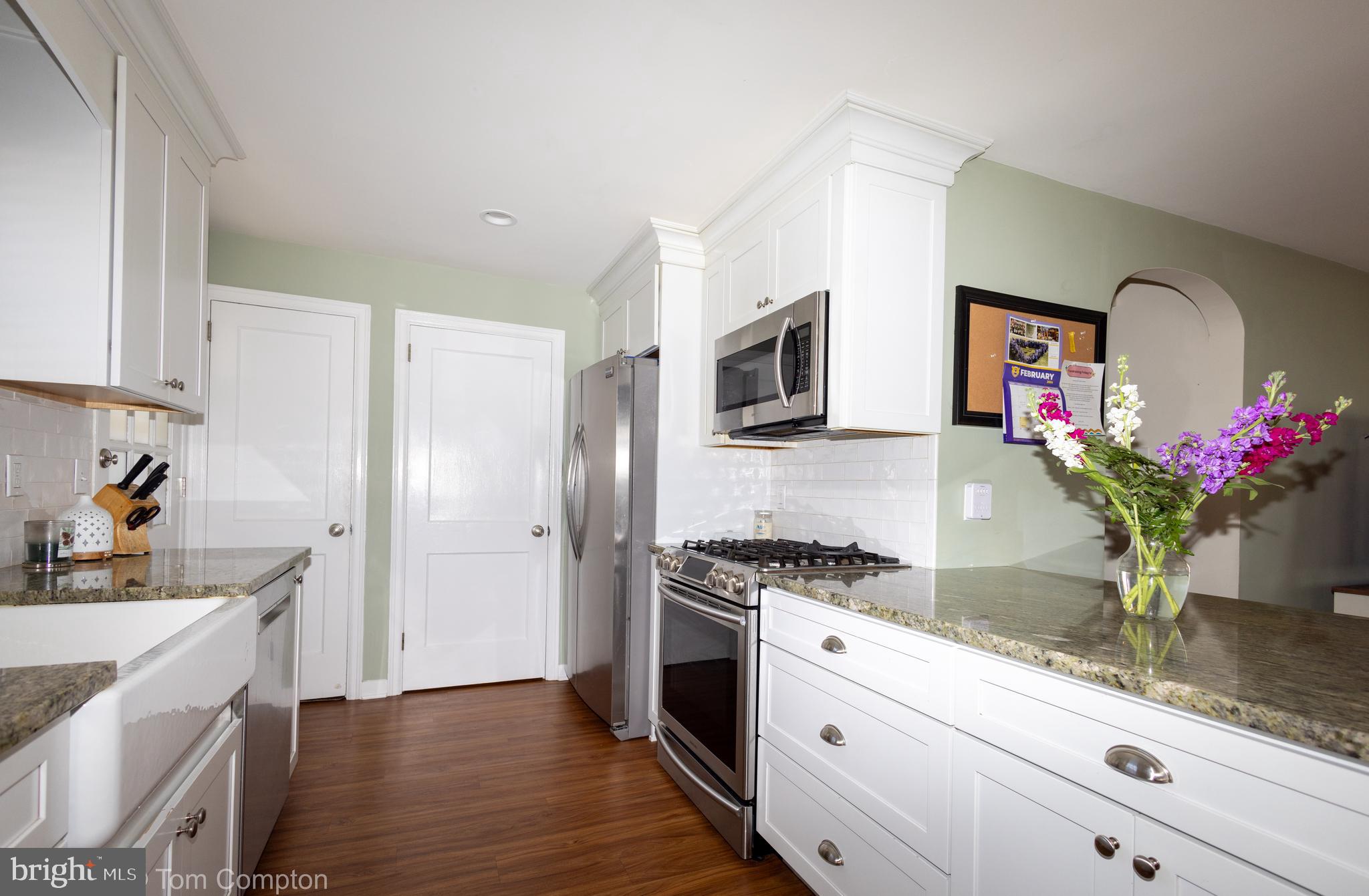 HILLTOP ESTATES - Residential