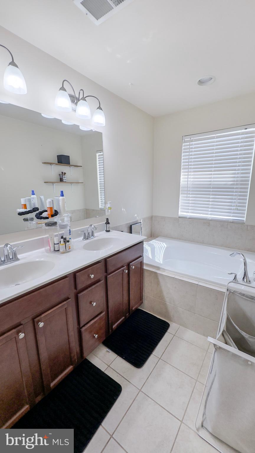 GLENEAGLES SOUTH - Residential