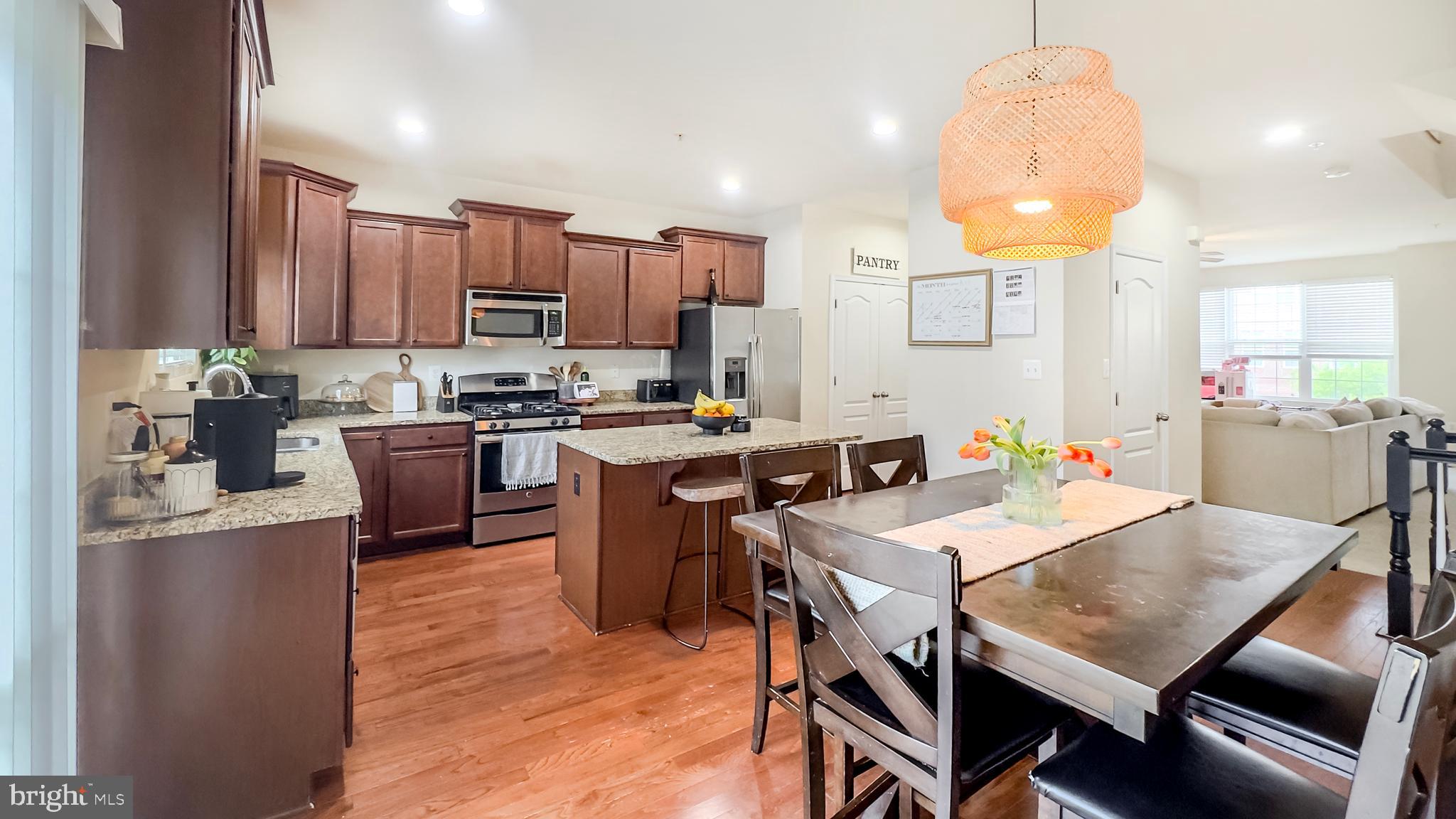 11405 SANDHURST PLACE