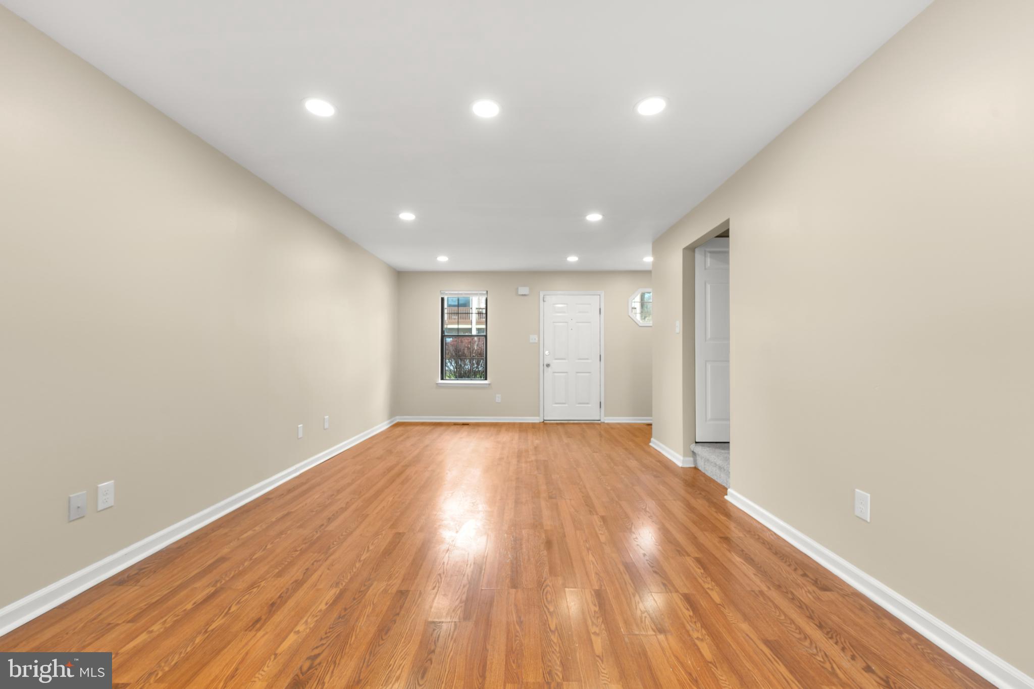 WILLISTOWN WOODS - Residential