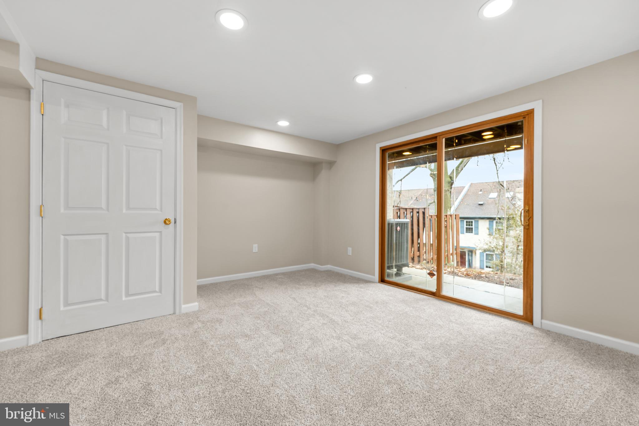 WILLISTOWN WOODS - Residential