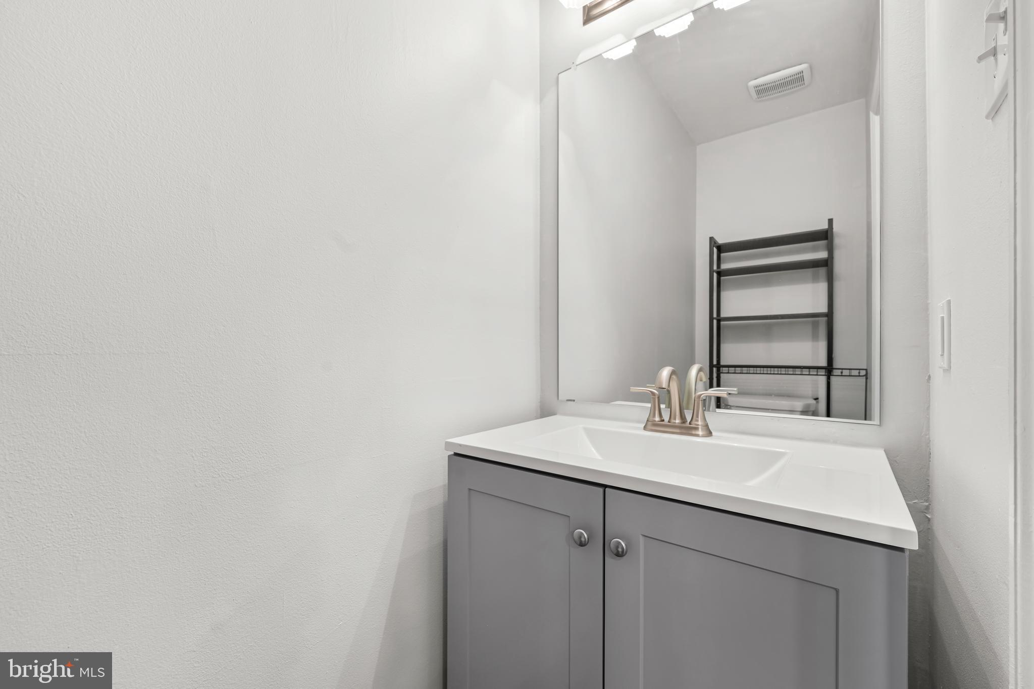 WILLISTOWN WOODS - Residential