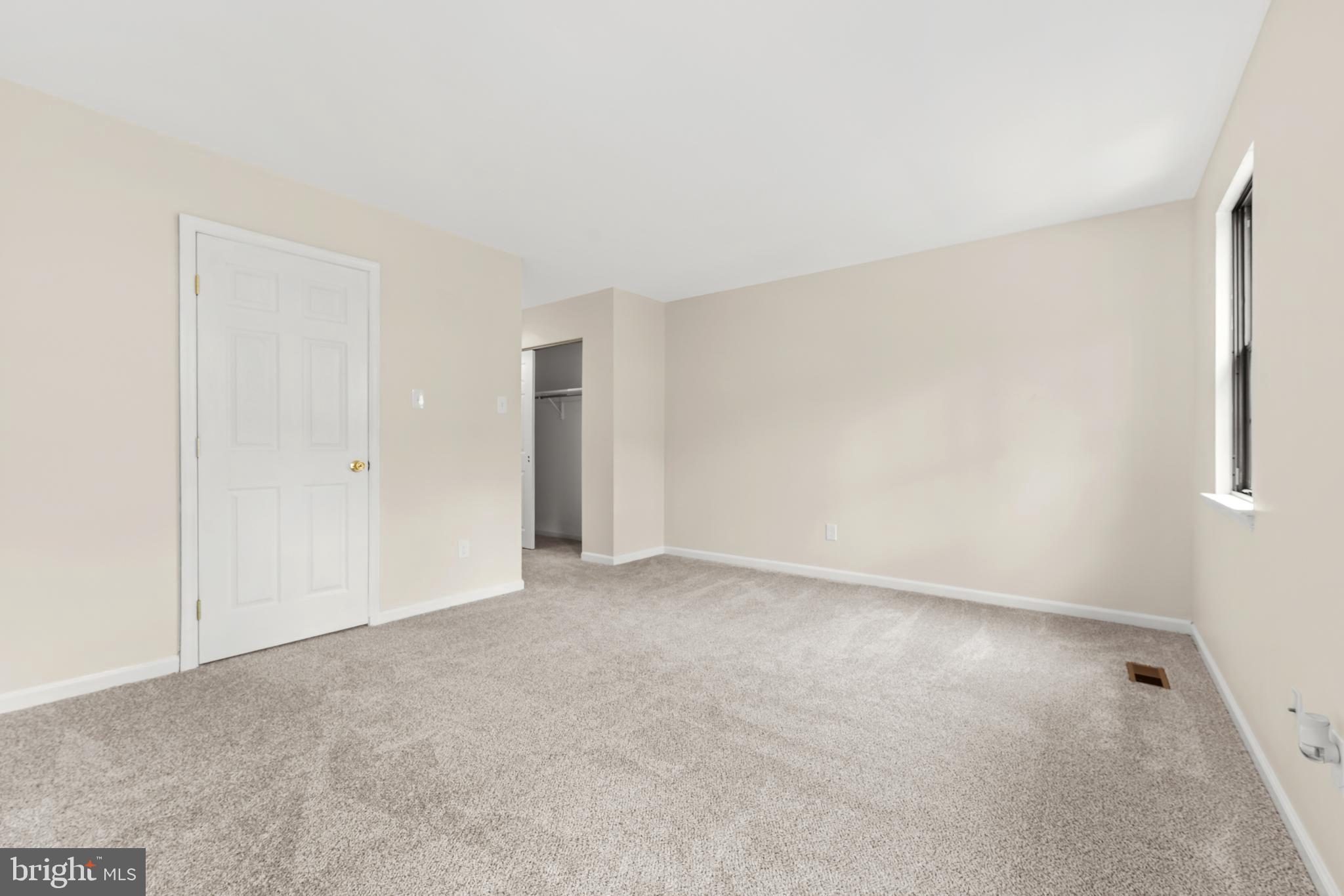 WILLISTOWN WOODS - Residential