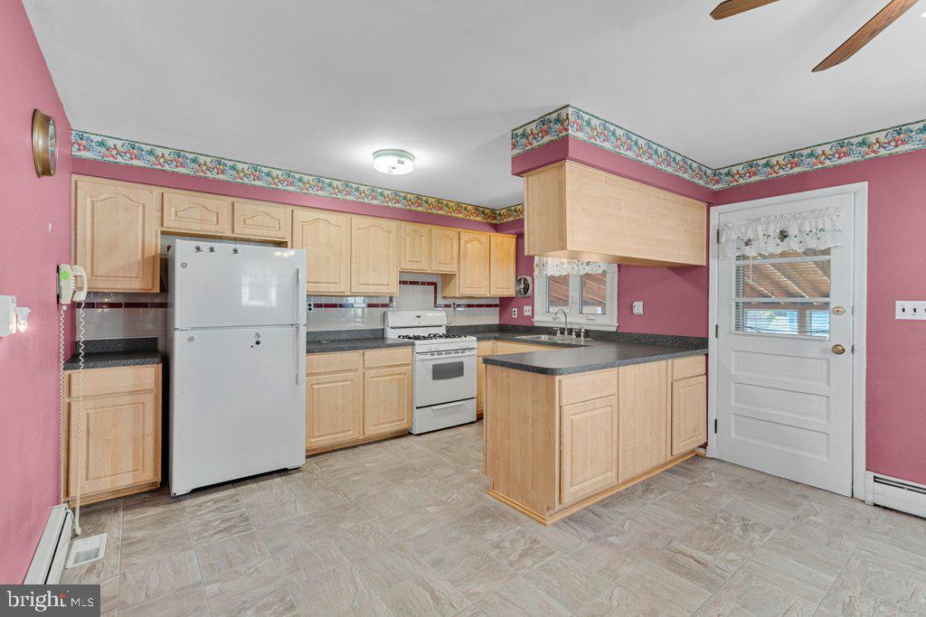 PARKVILLE - Residential