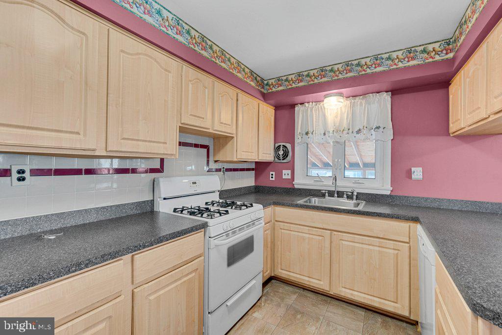 PARKVILLE - Residential