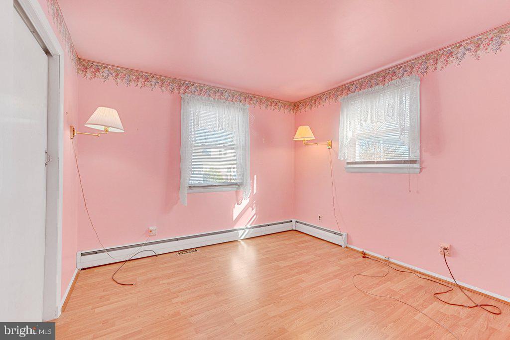 PARKVILLE - Residential