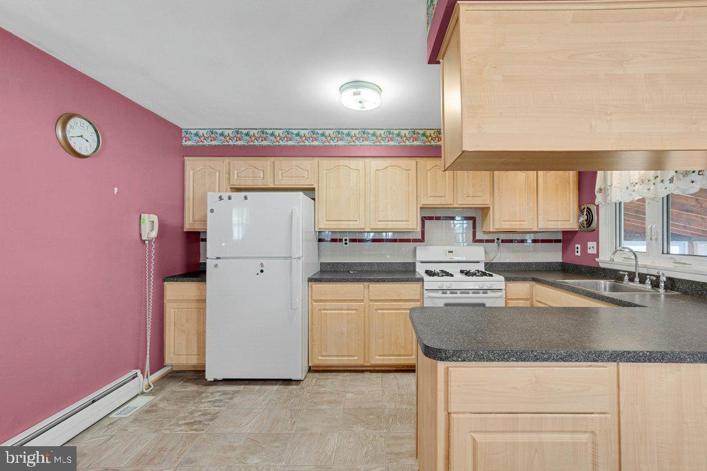 PARKVILLE - Residential