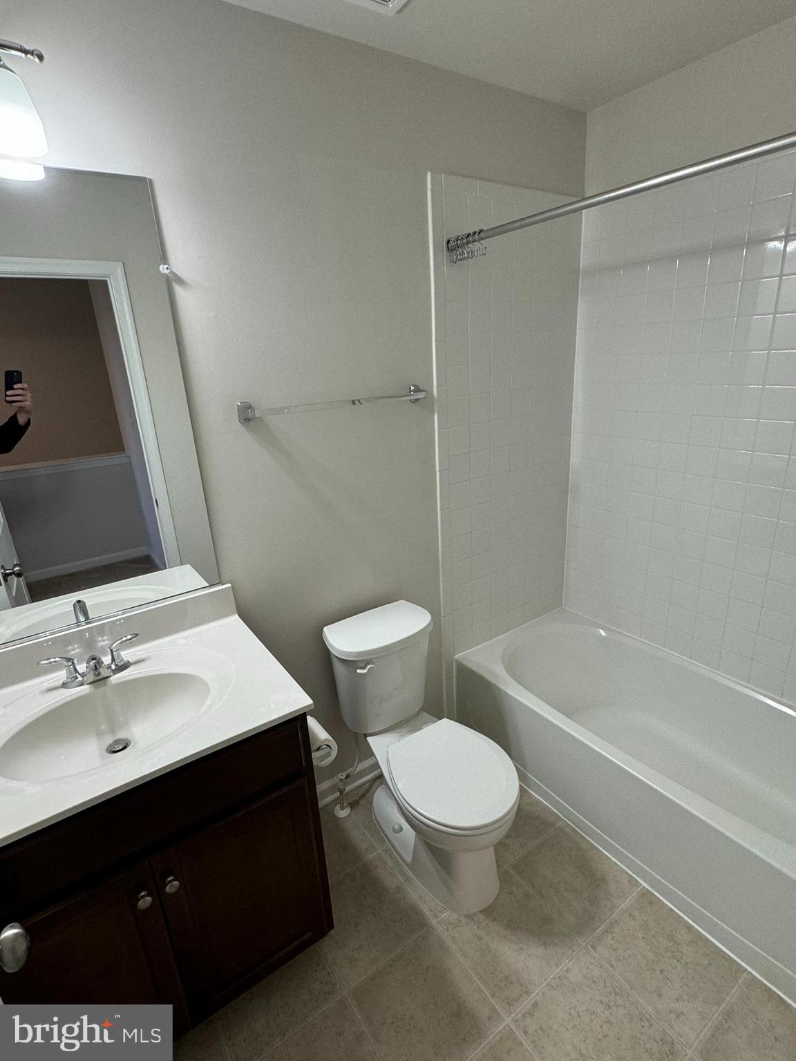 PRESIDENTS POINTE - Residential Lease