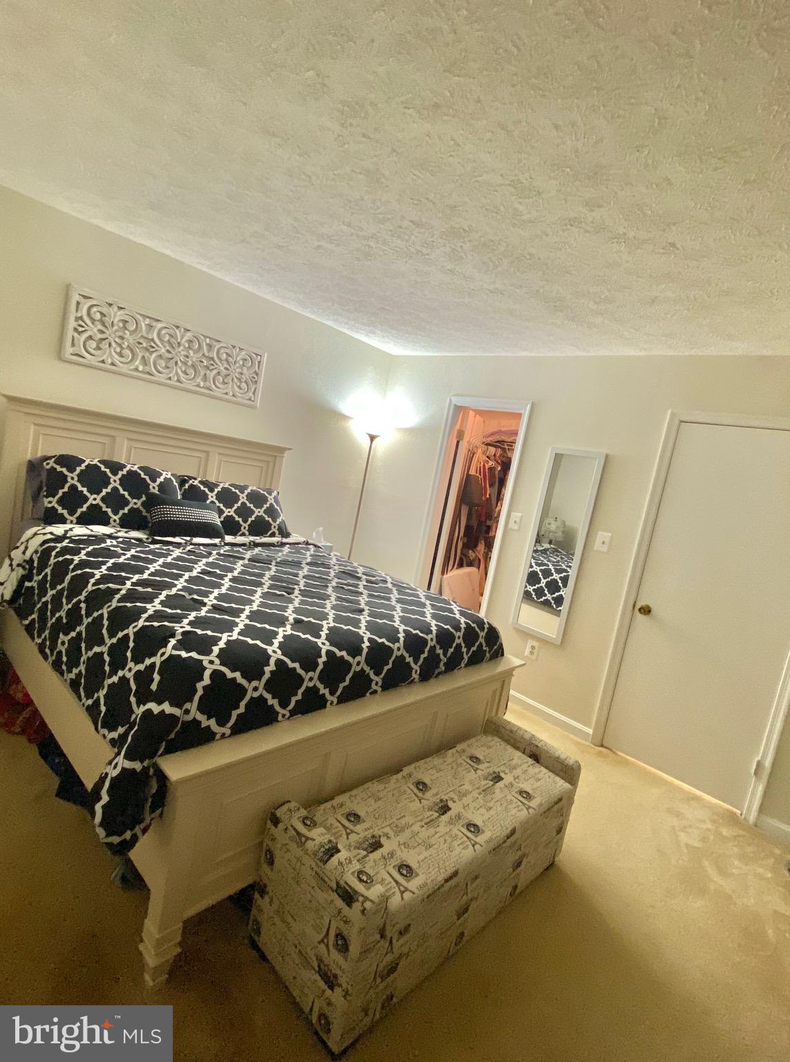 WILLOW POINT - Residential Lease