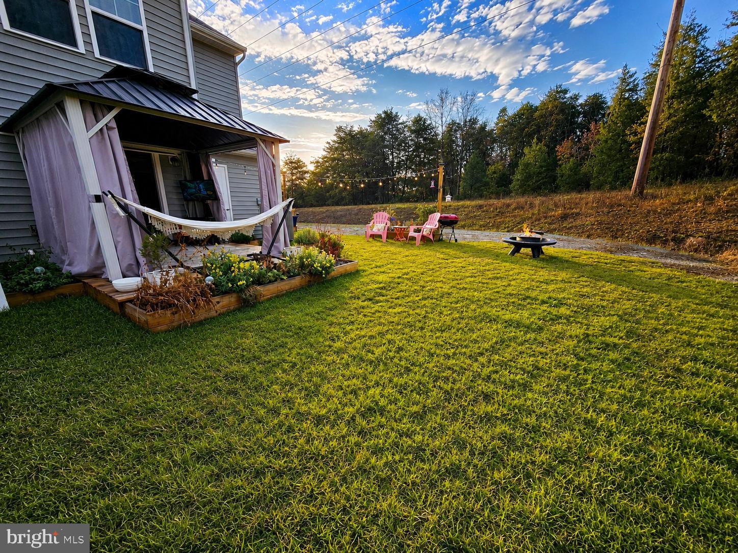 44 SCRUB PINE COURT