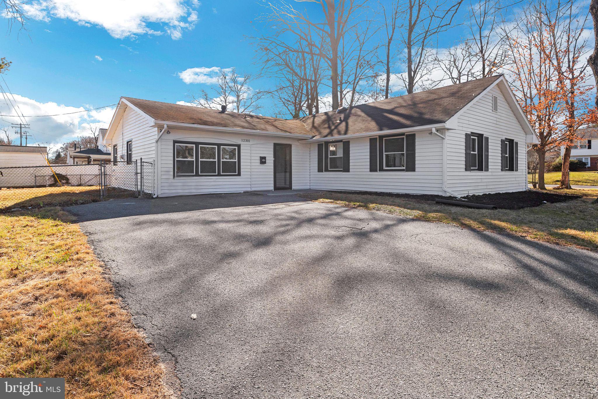 SOMERSET AT BELAIR - Residential