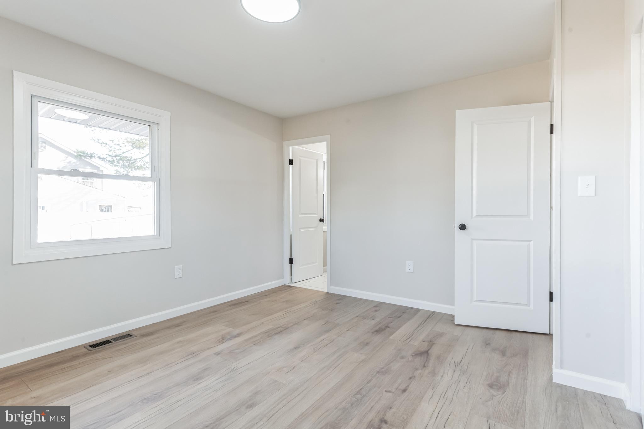 SOMERSET AT BELAIR - Residential