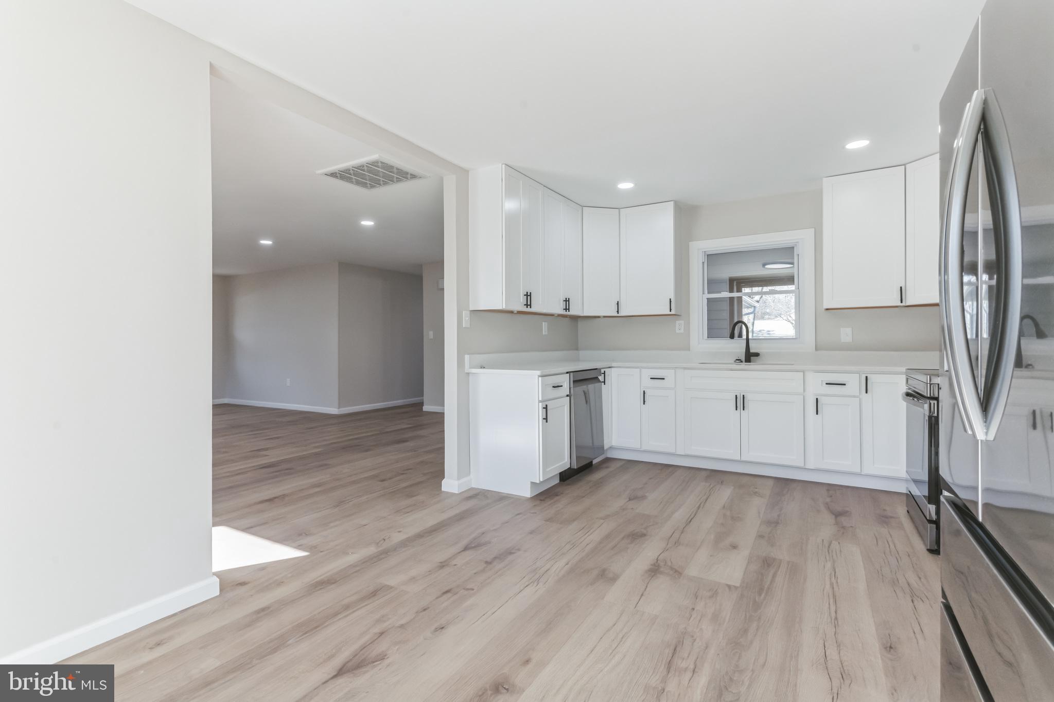 SOMERSET AT BELAIR - Residential