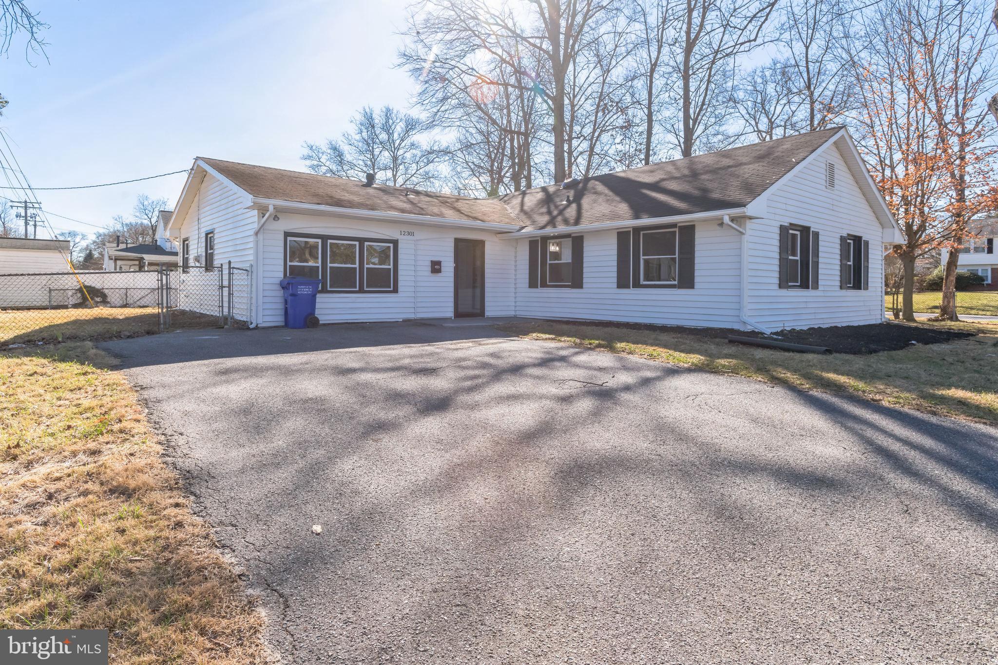 SOMERSET AT BELAIR - Residential