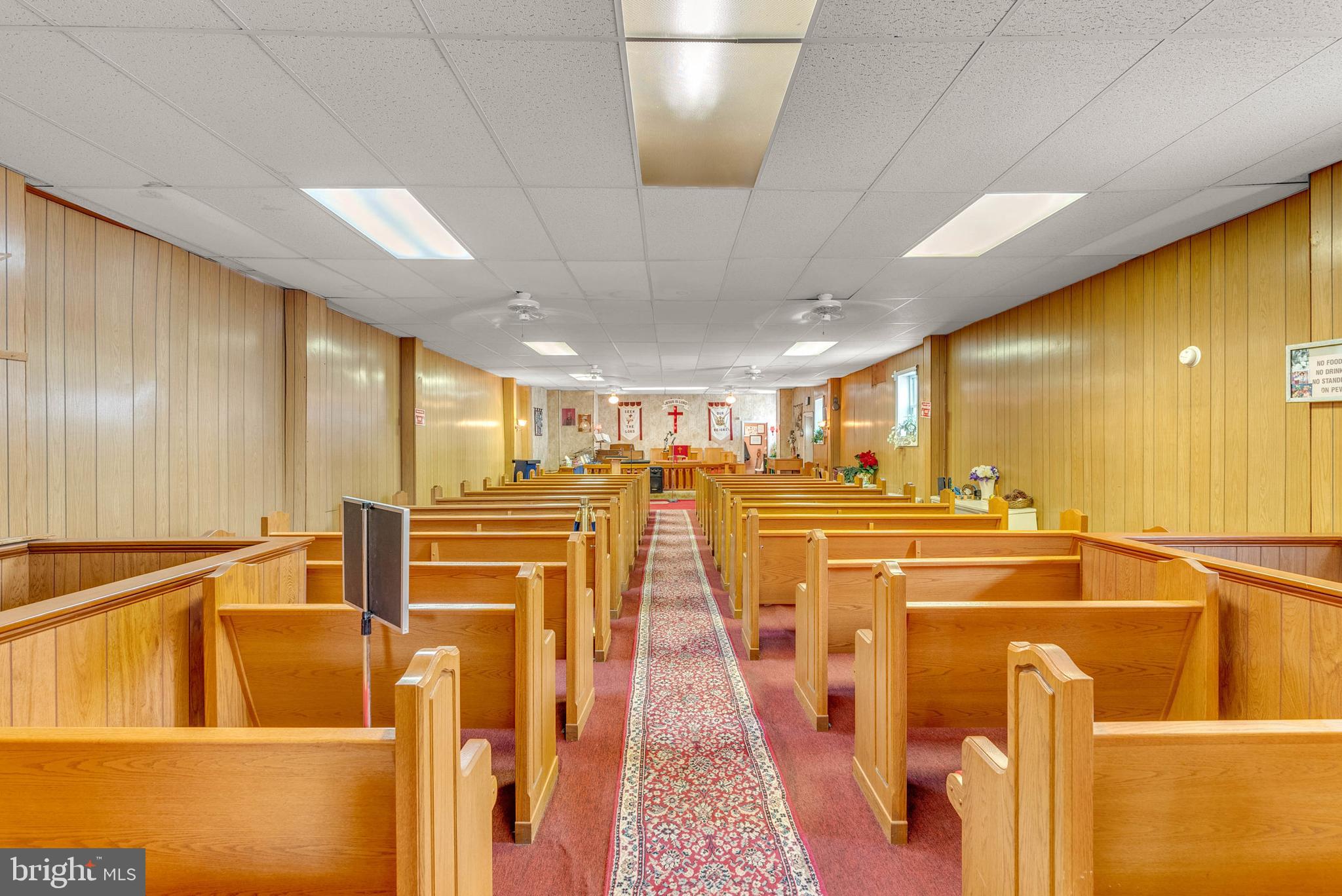 PHILADELPHIA (WEST) - Commercial Sale