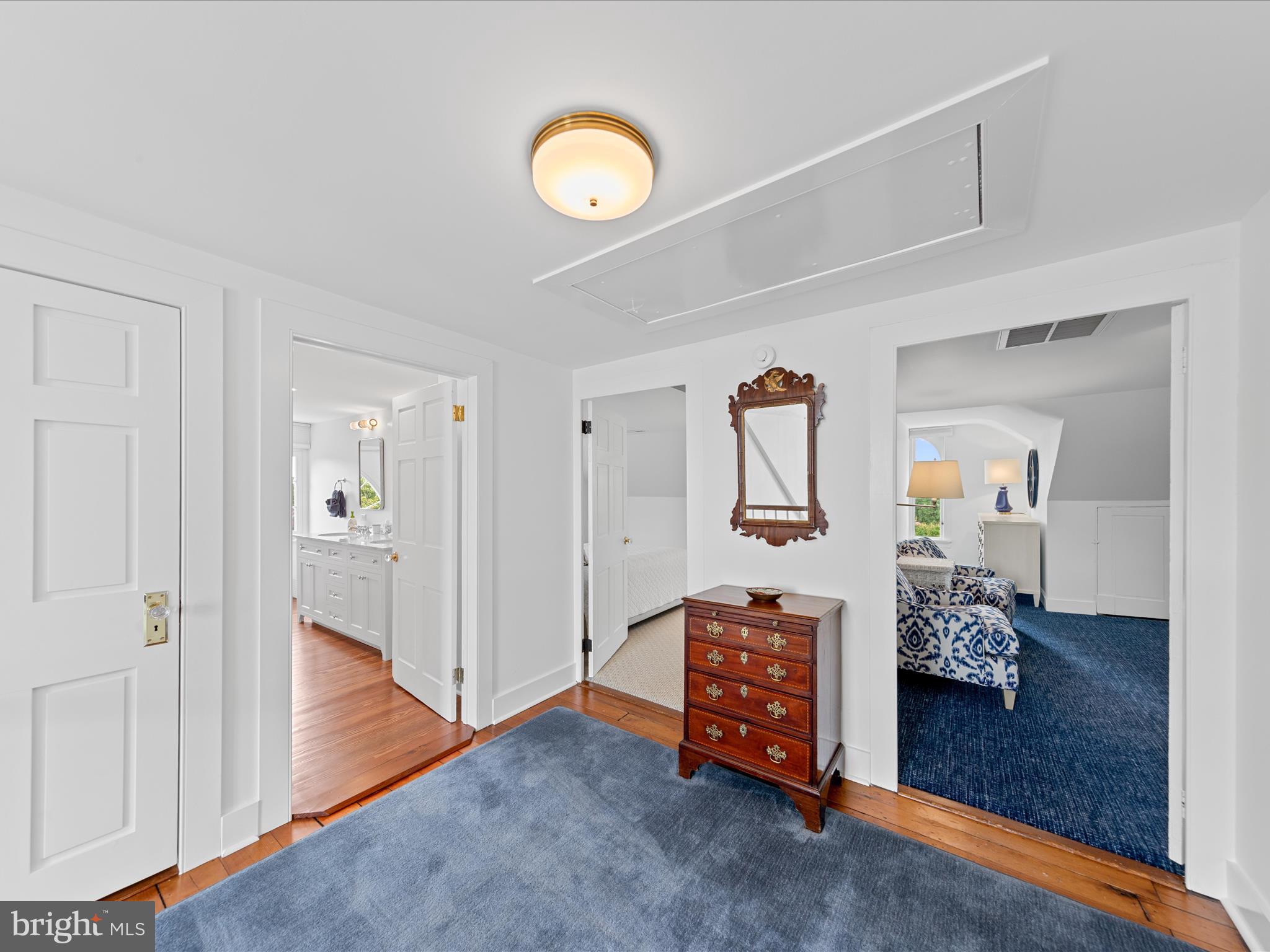 EASTON - Residential