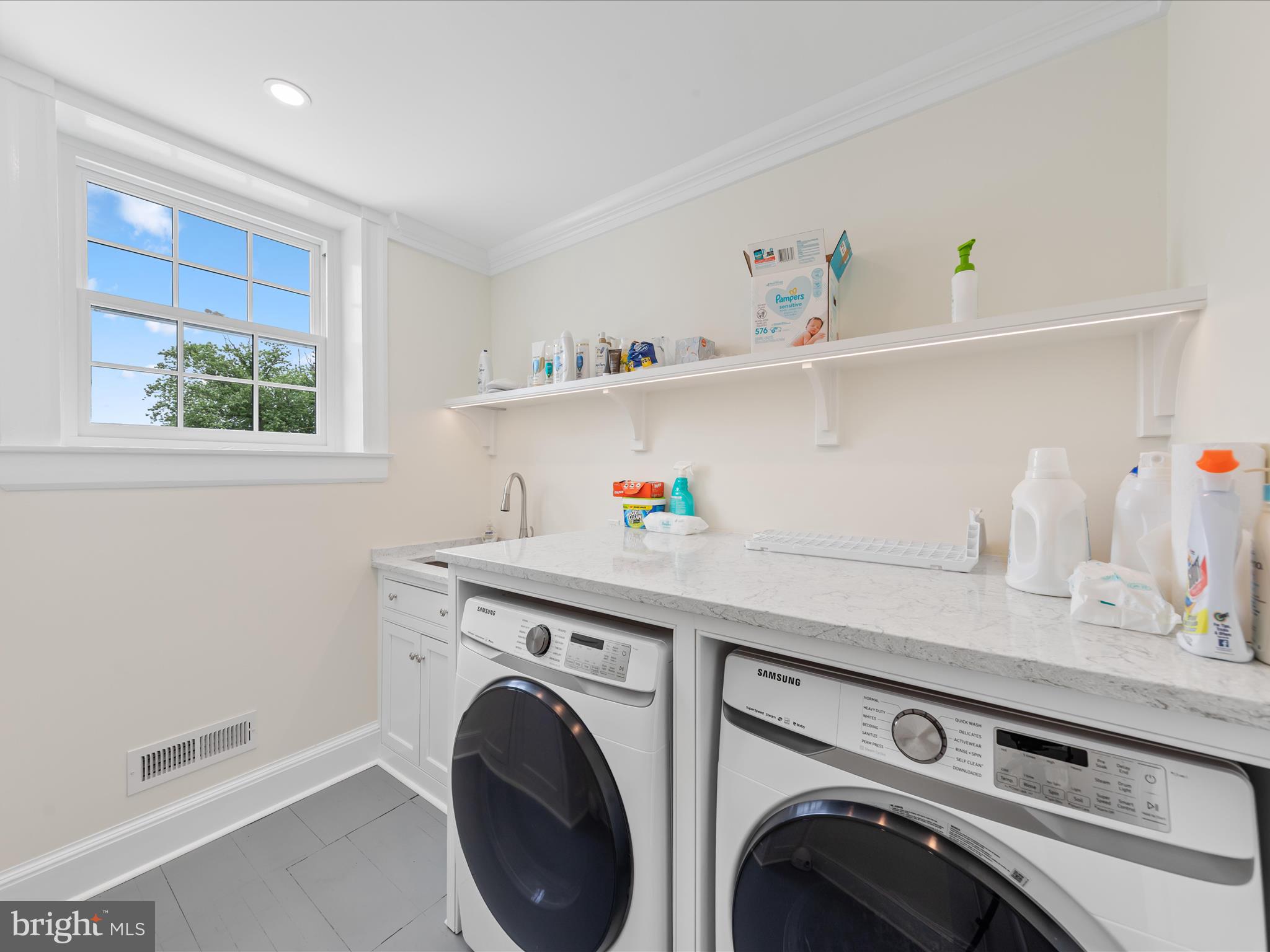 EASTON - Residential