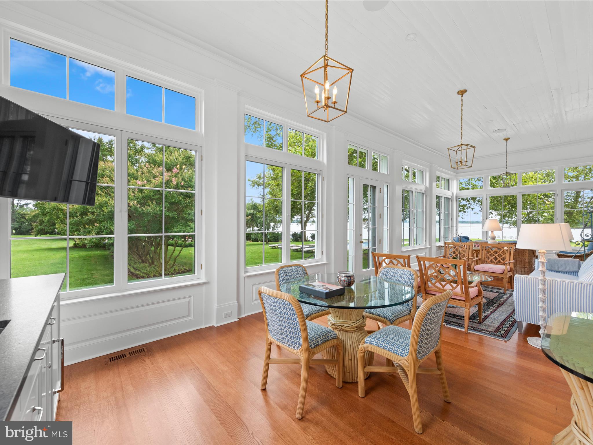 EASTON - Residential