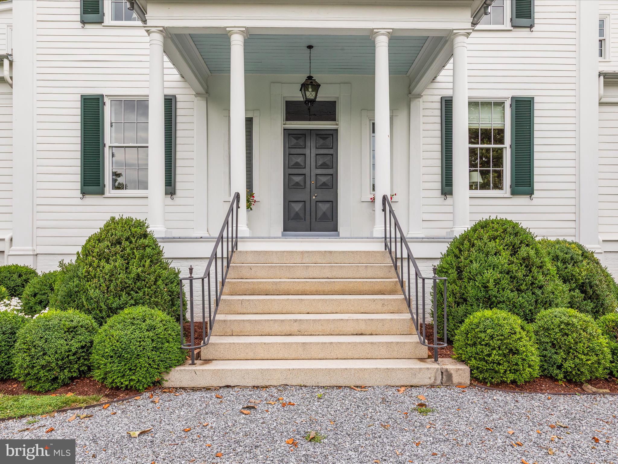 EASTON - Residential