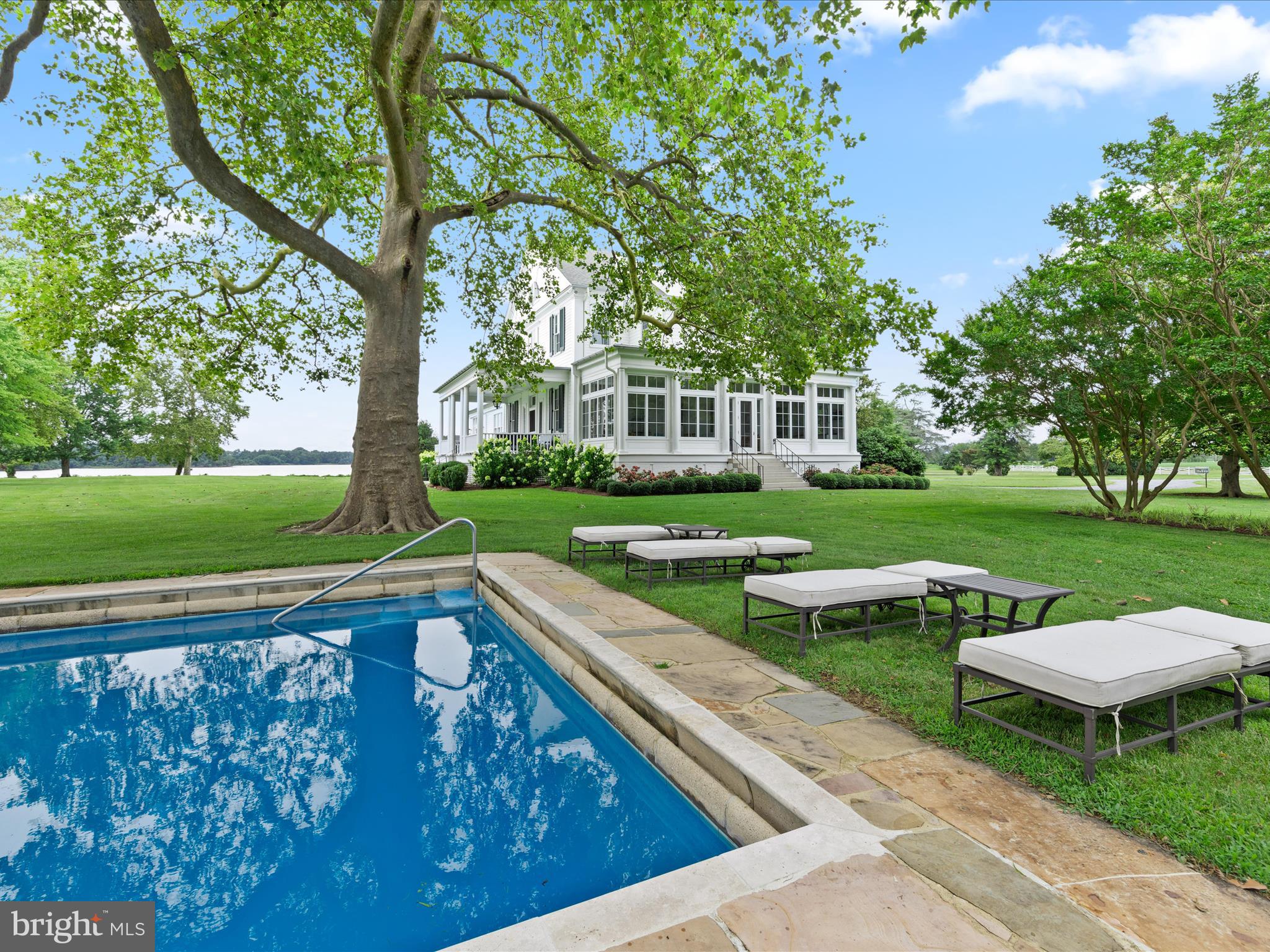 EASTON - Residential