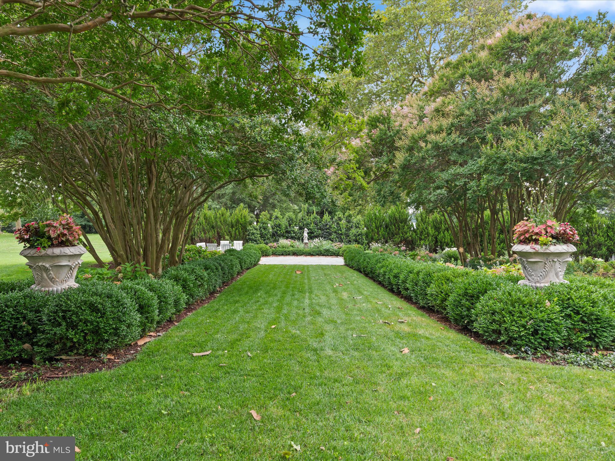 EASTON - Residential