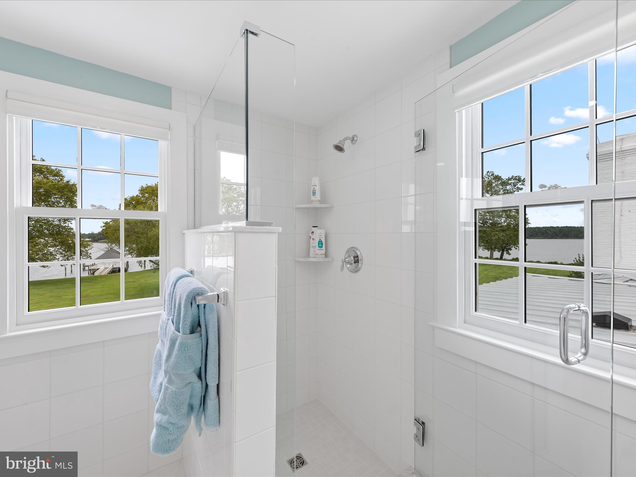 EASTON - Residential