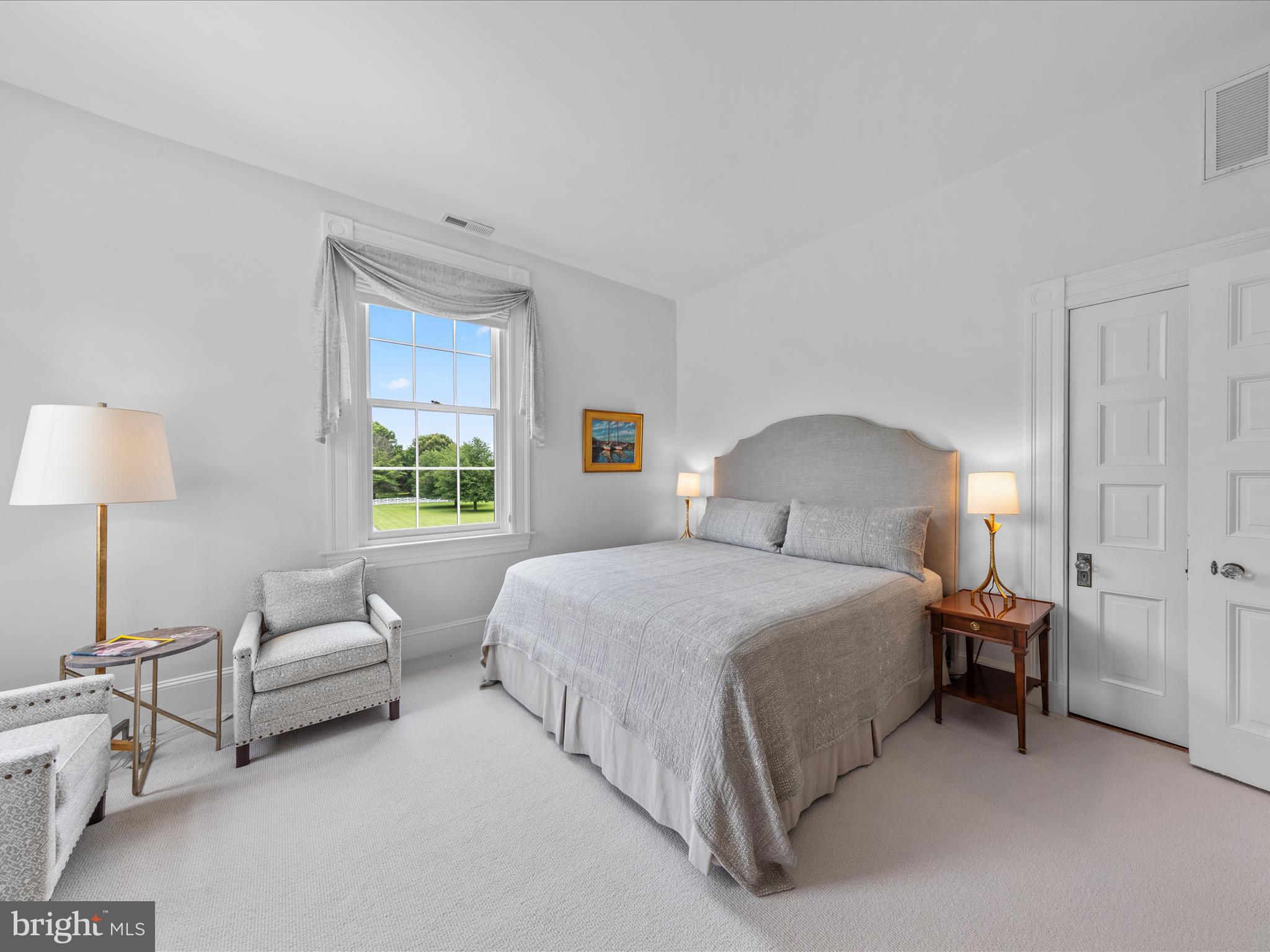 EASTON - Residential