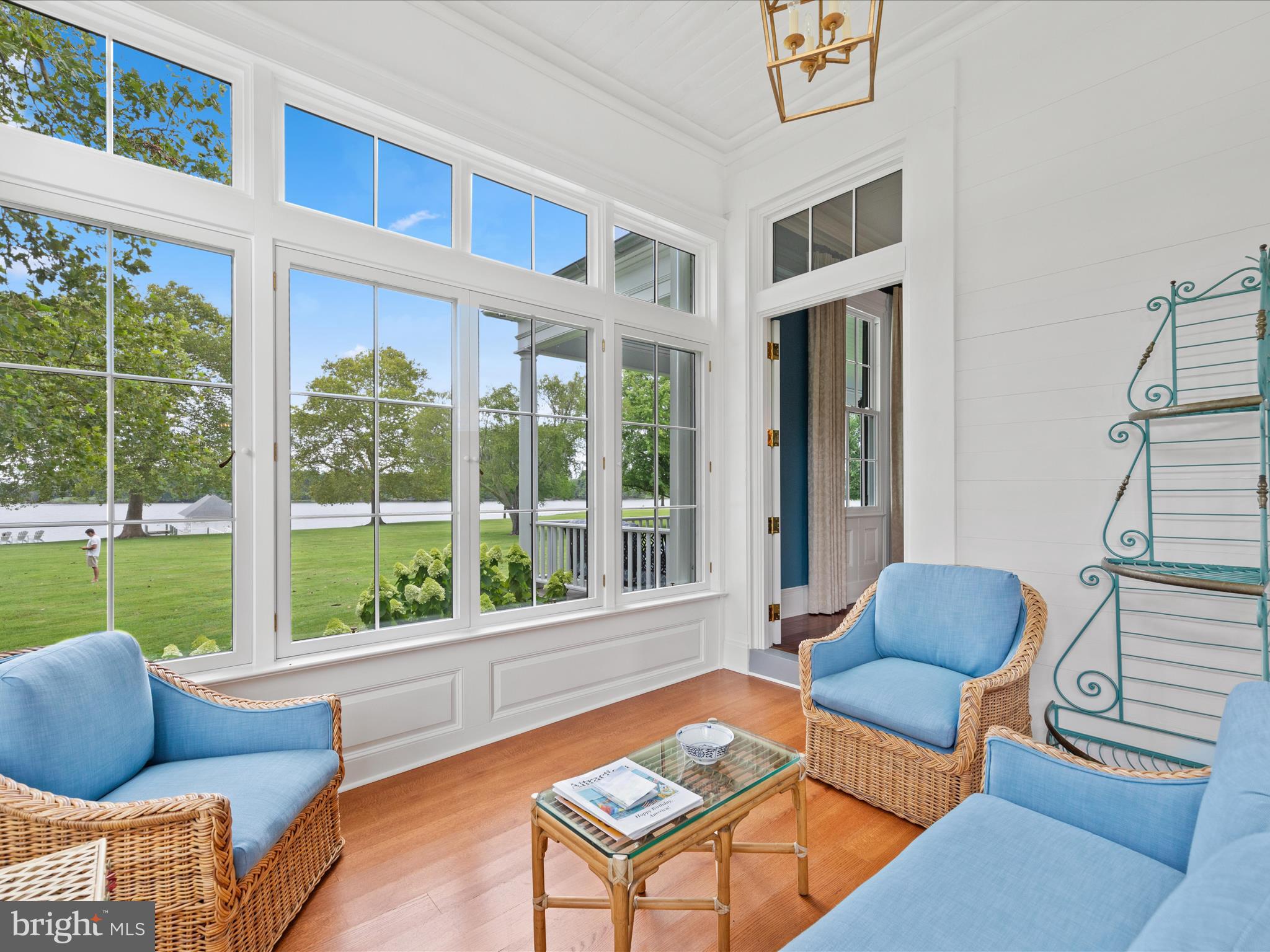 EASTON - Residential