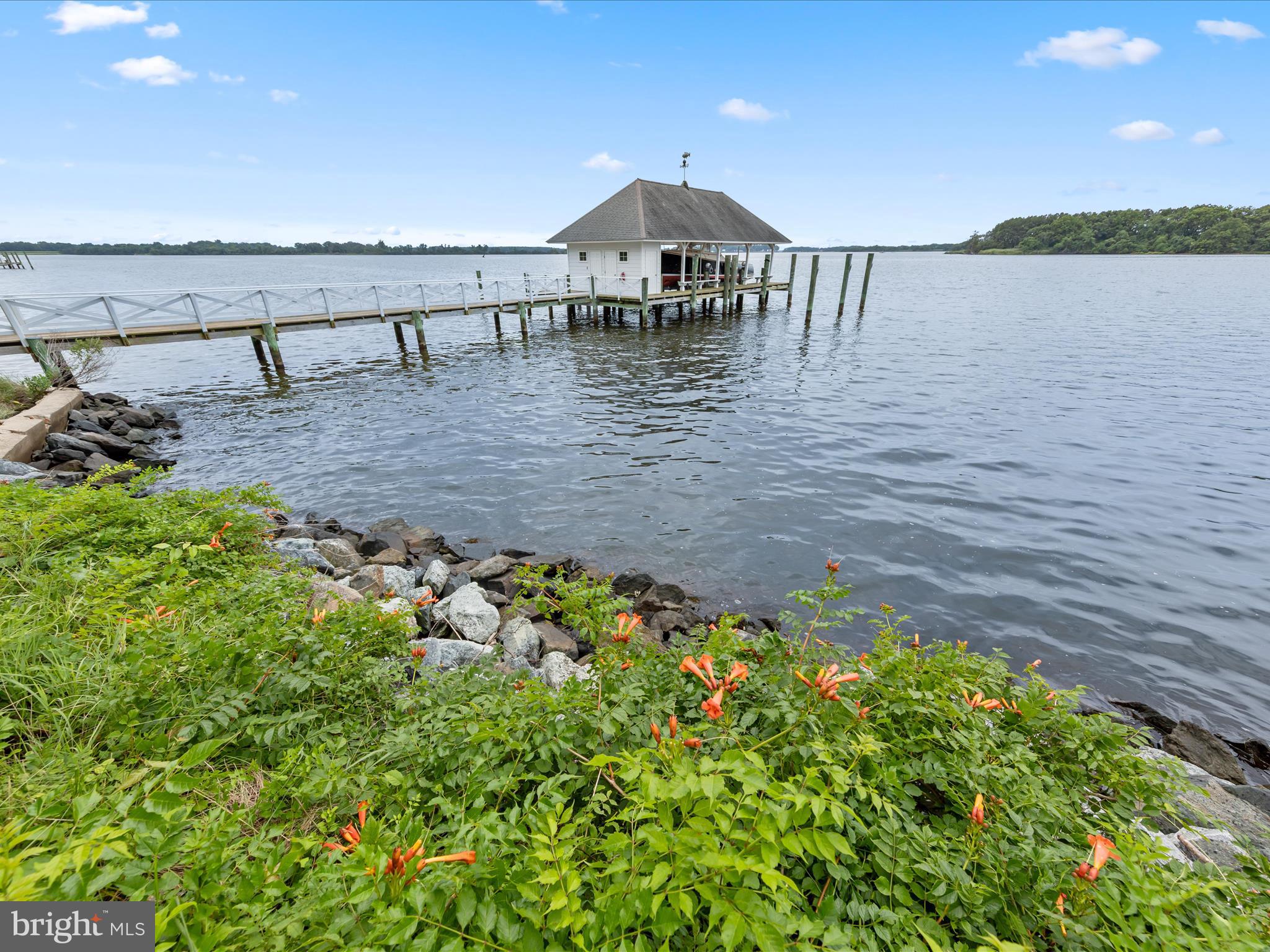 EASTON - Residential