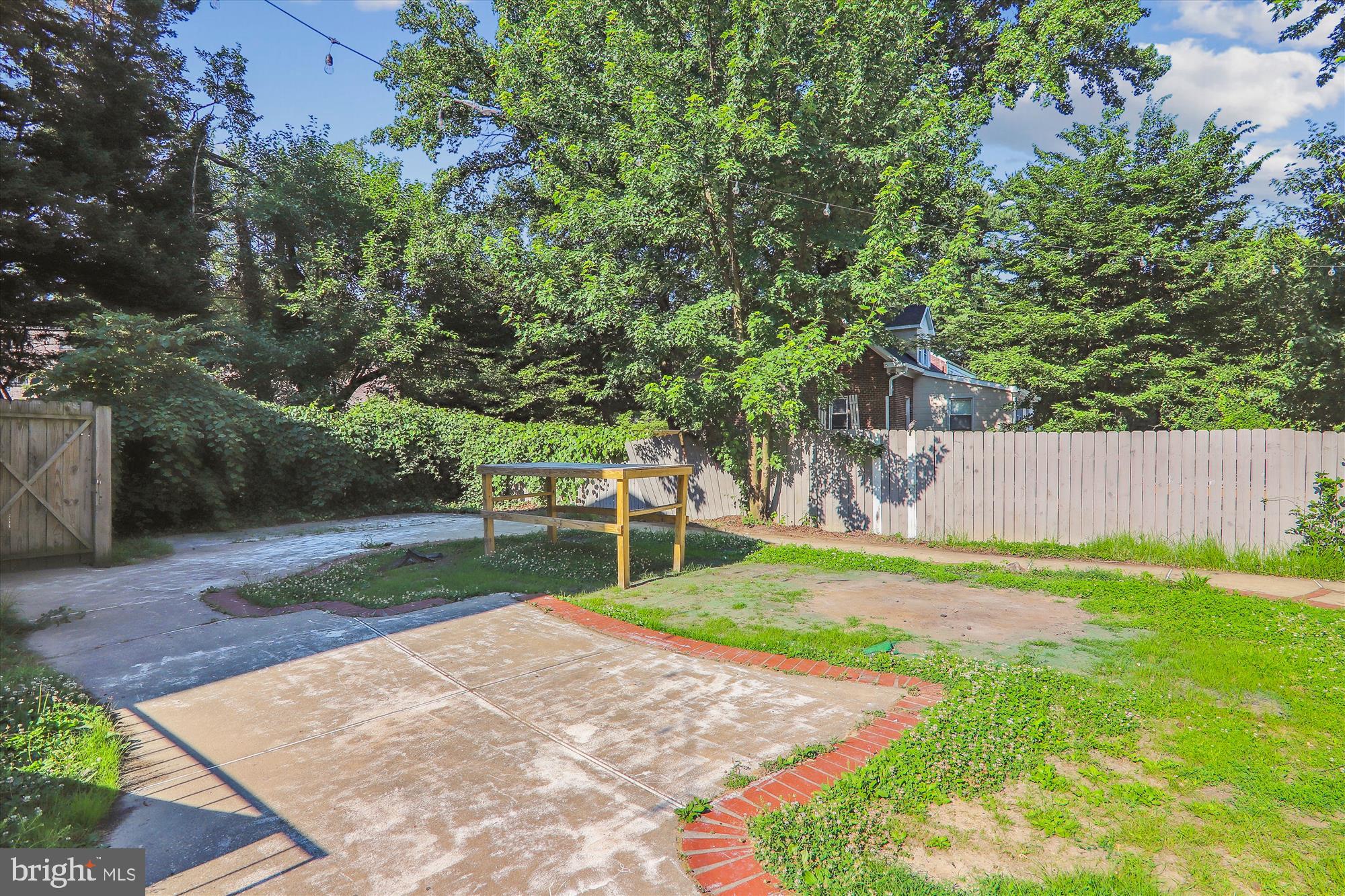 4612 CALVERT ROAD