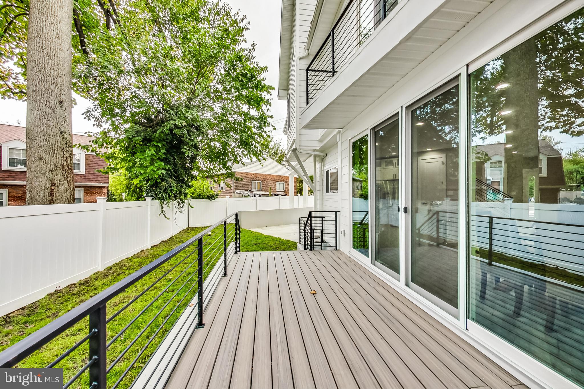 KENSINGTON HEIGHTS - Residential