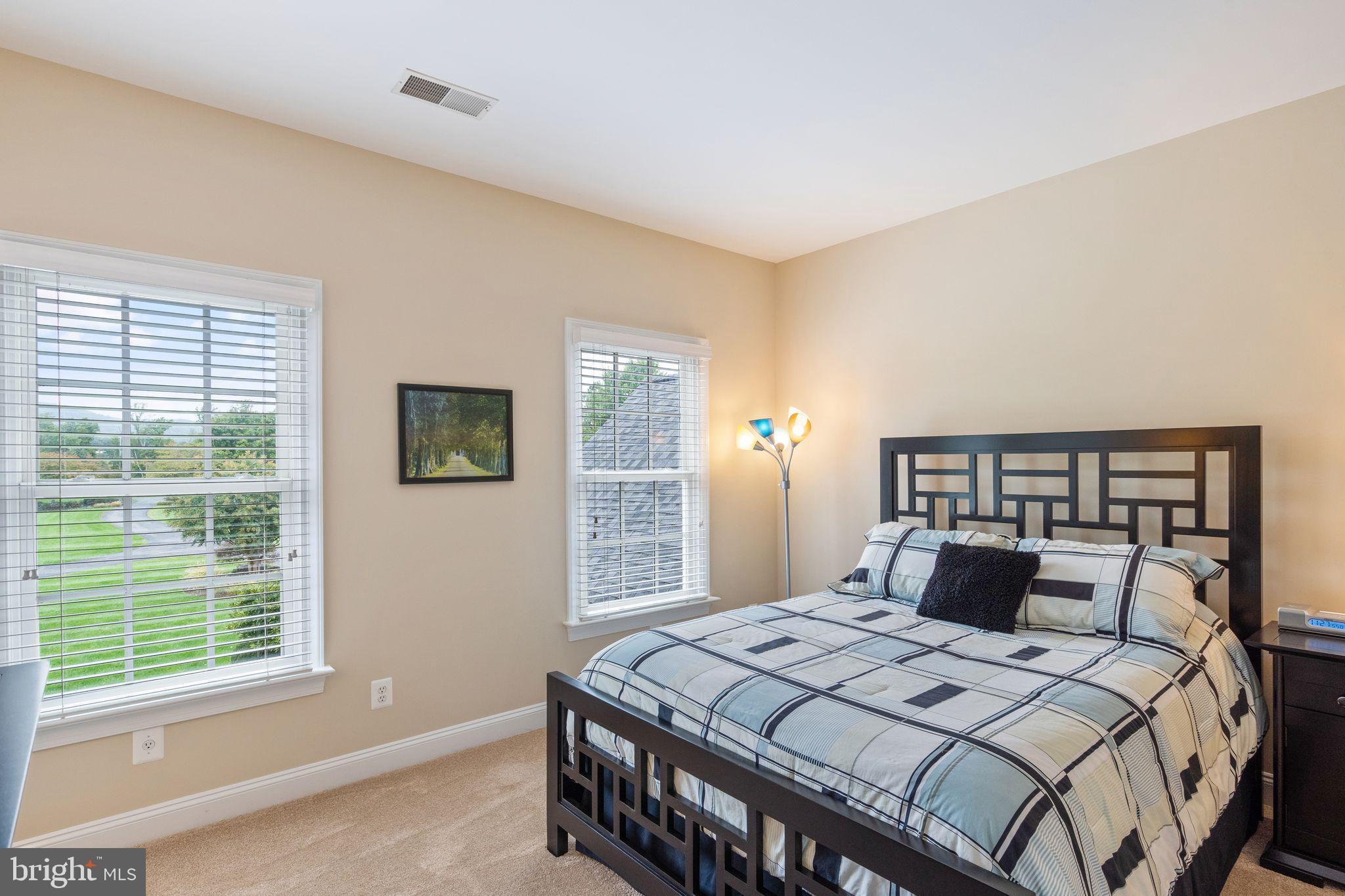 EVERGREEN FARM - Residential