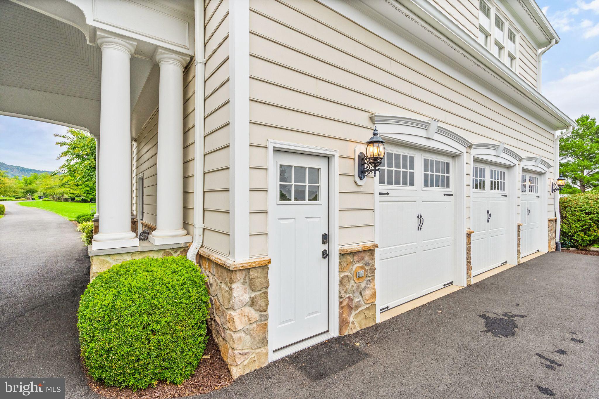 EVERGREEN FARM - Residential