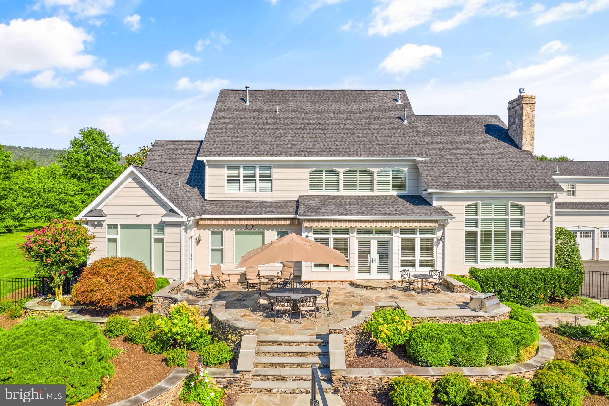 EVERGREEN FARM - Residential