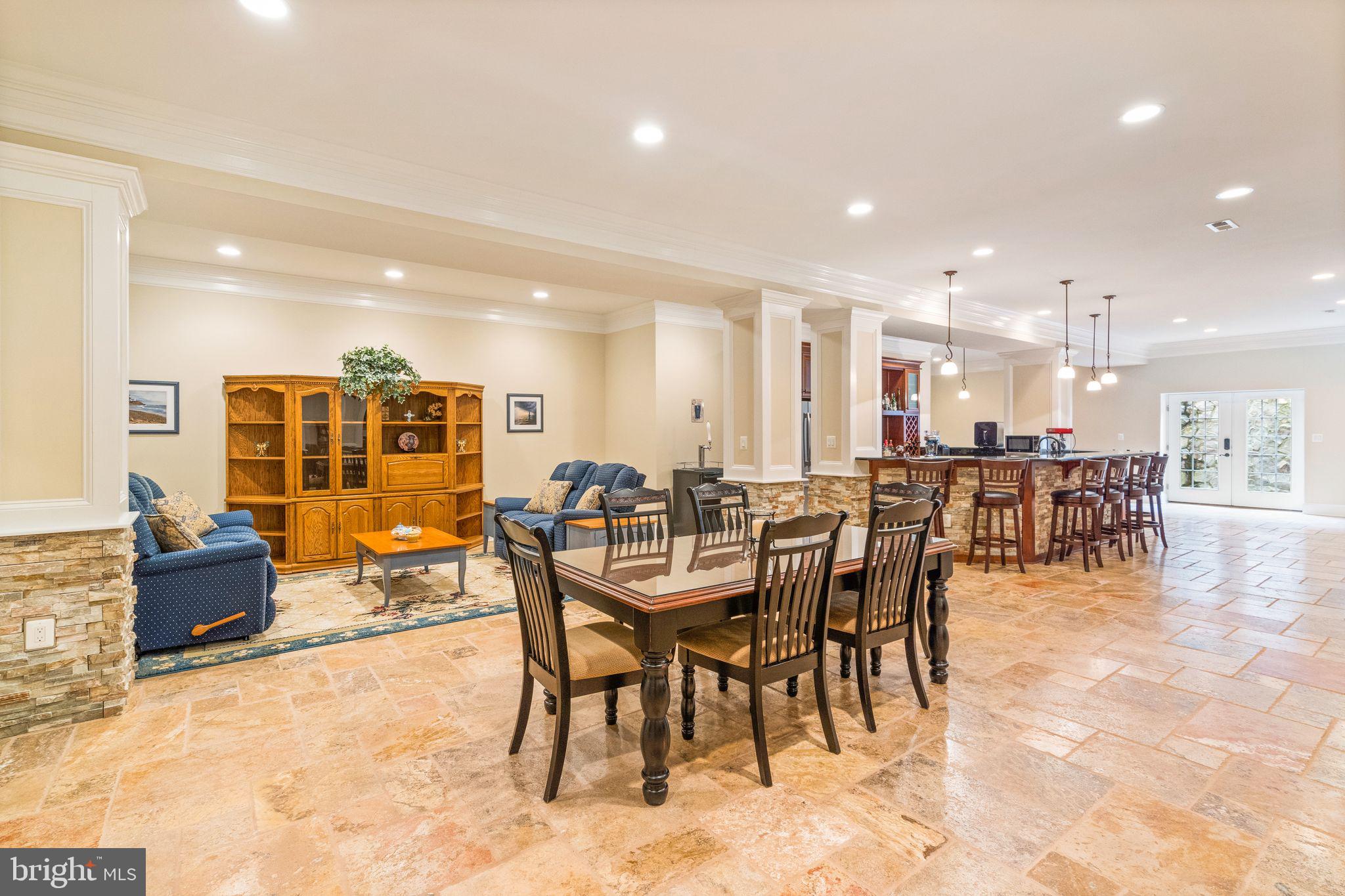 EVERGREEN FARM - Residential