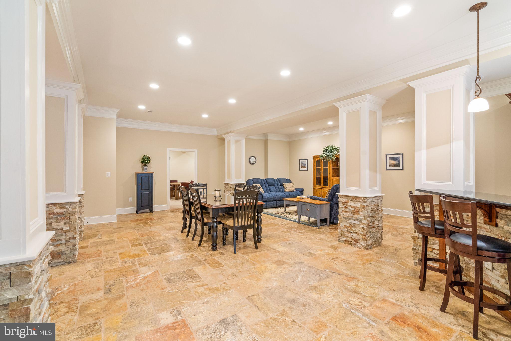 EVERGREEN FARM - Residential