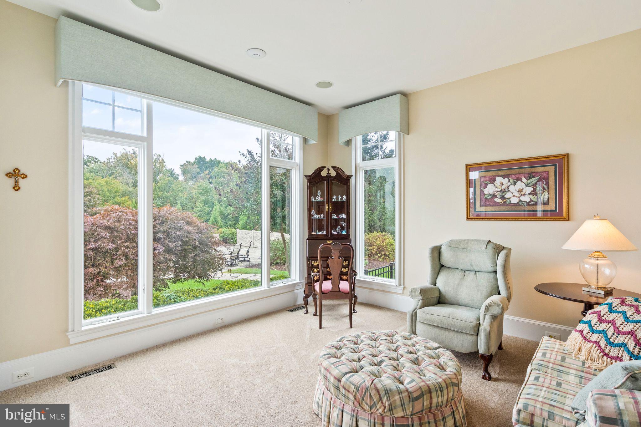 EVERGREEN FARM - Residential