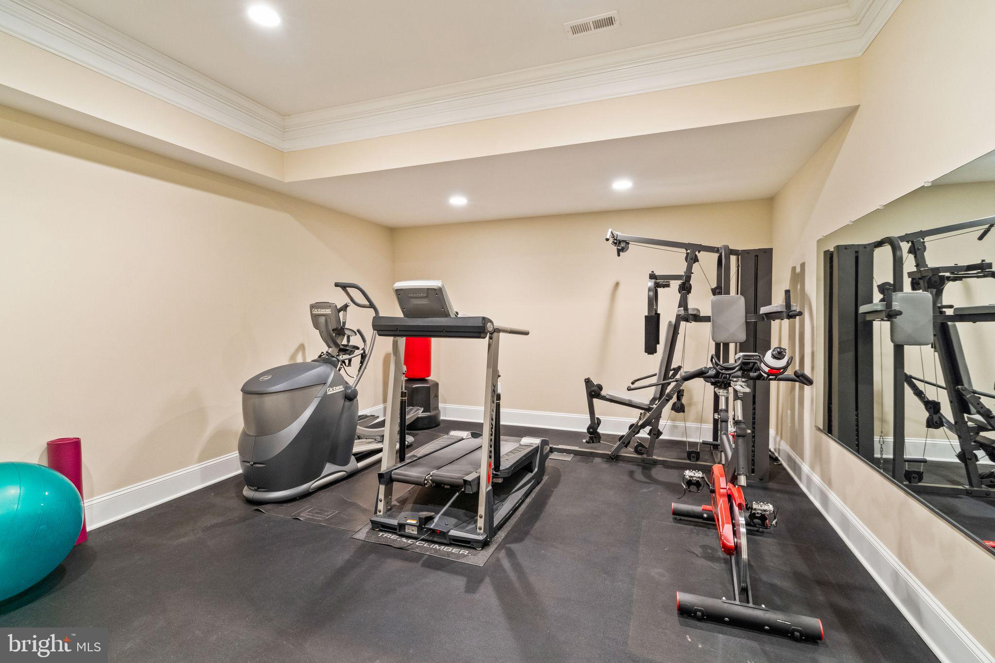 EVERGREEN FARM - Residential