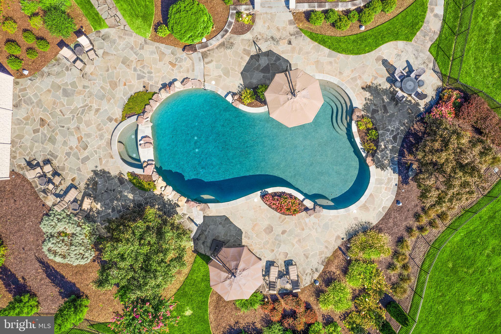 EVERGREEN FARM - Residential