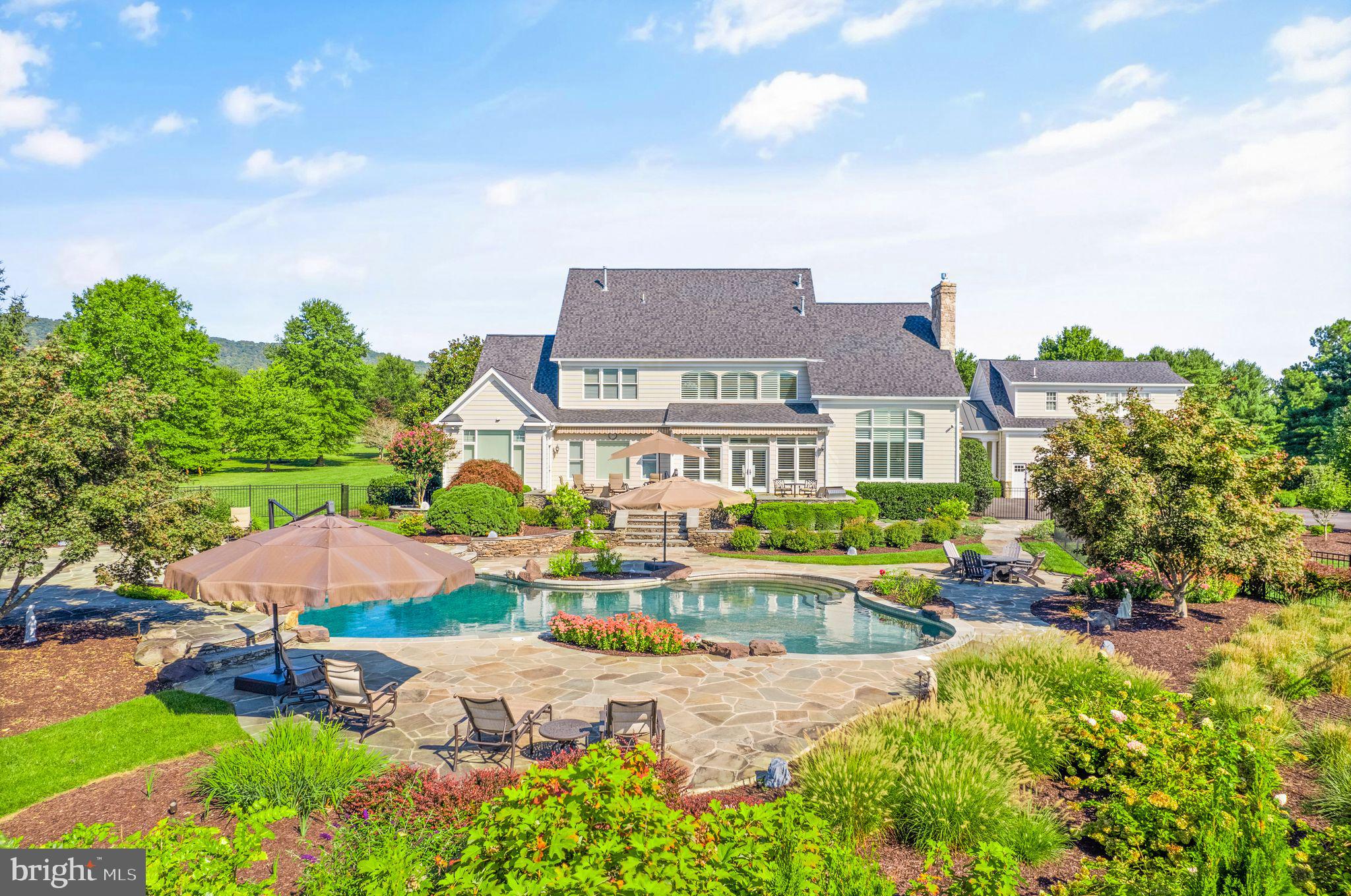 EVERGREEN FARM - Residential