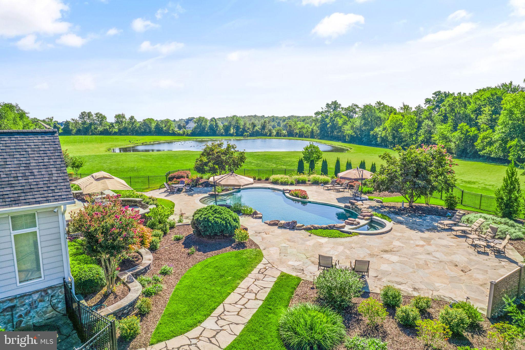 EVERGREEN FARM - Residential