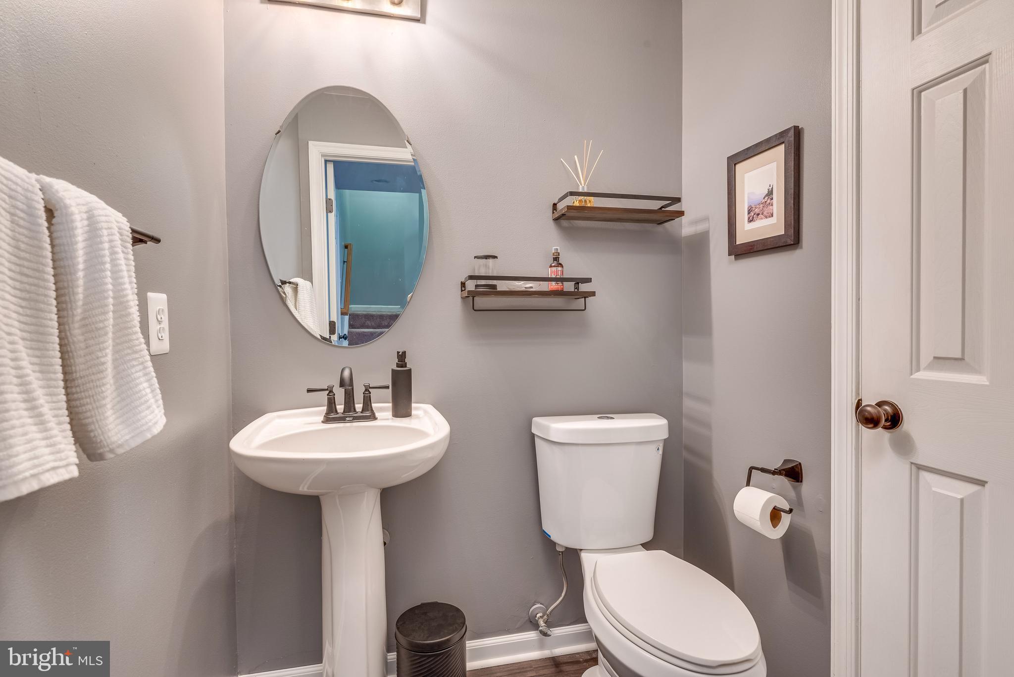 LAKELAND PLACE - Residential