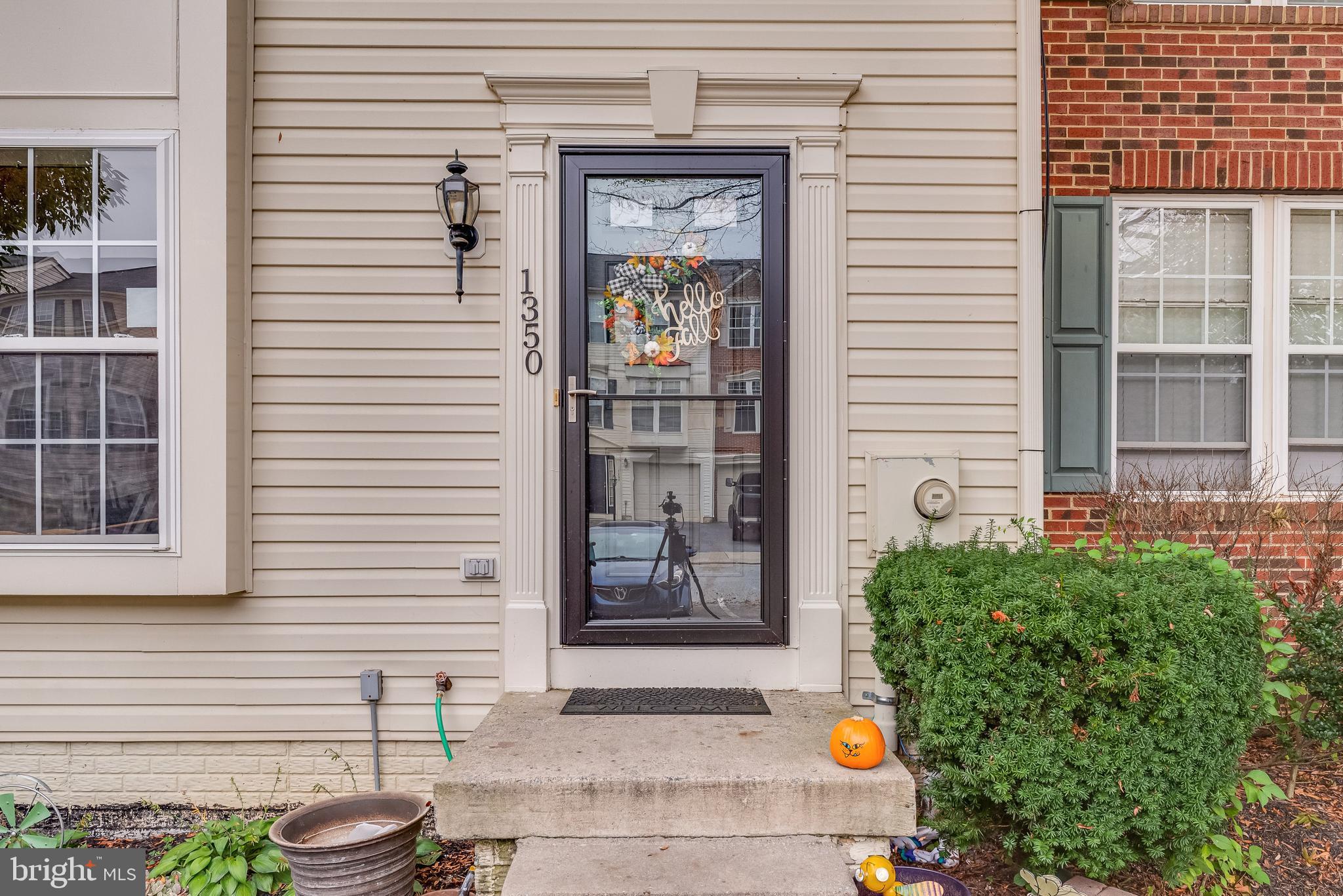 LAKELAND PLACE - Residential