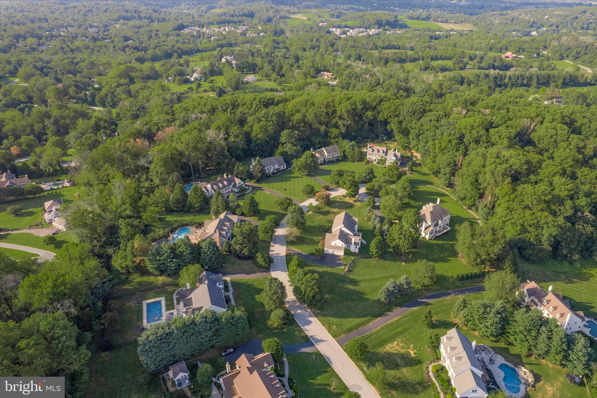 SUMMERHILL - Residential