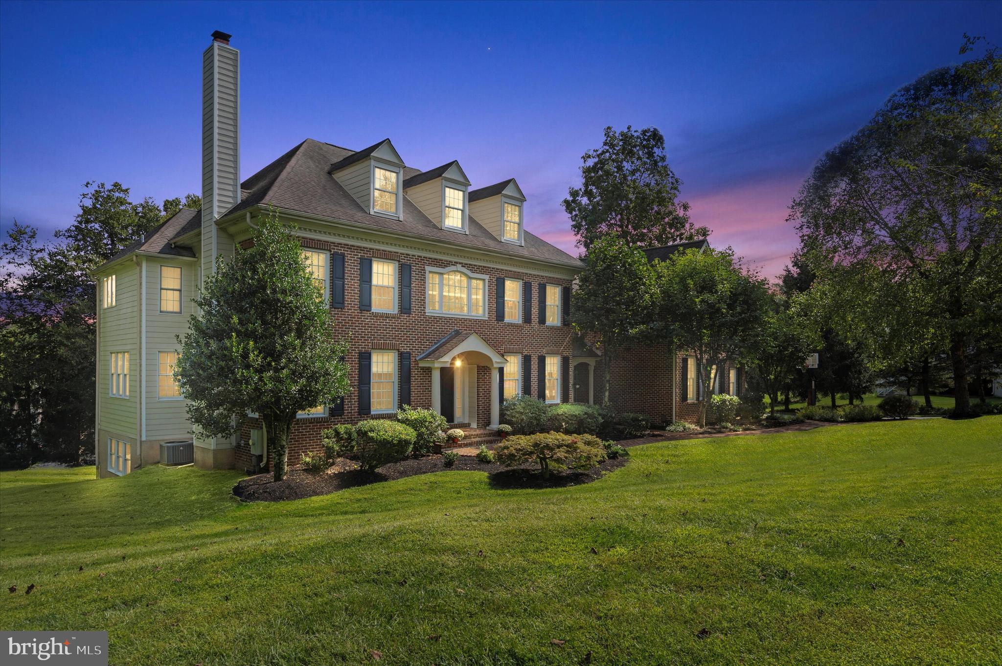 SUMMERHILL - Residential