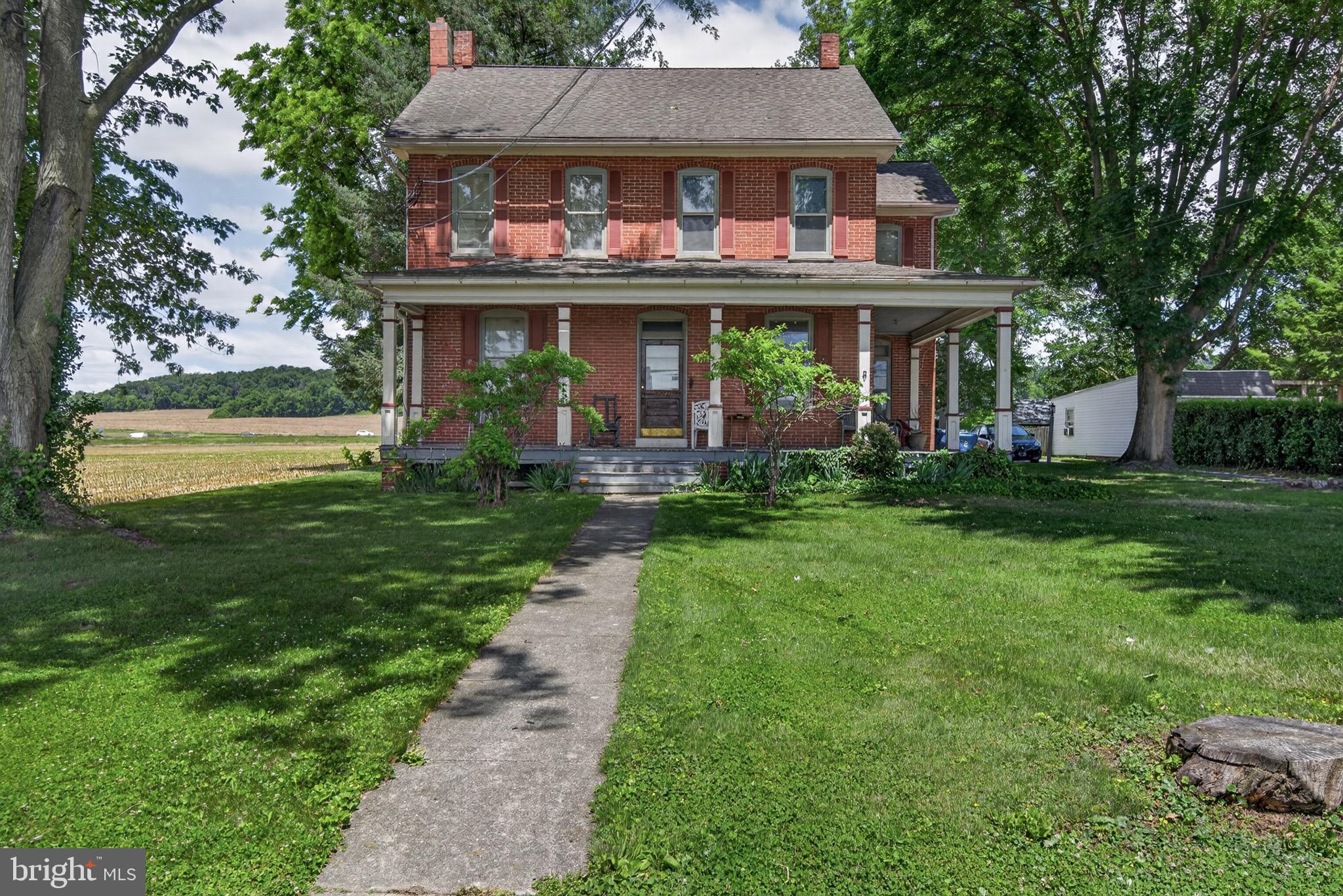 Photo 1 of 33 — 4023 MINUTE DRIVE, COLUMBIA, PA 17512