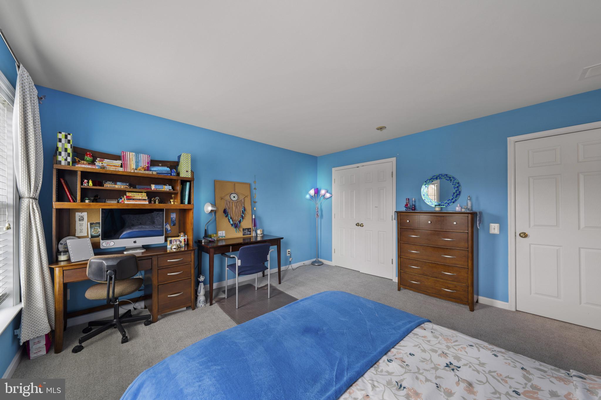 RIDINGS AT BLUE SPRINGS - Residential