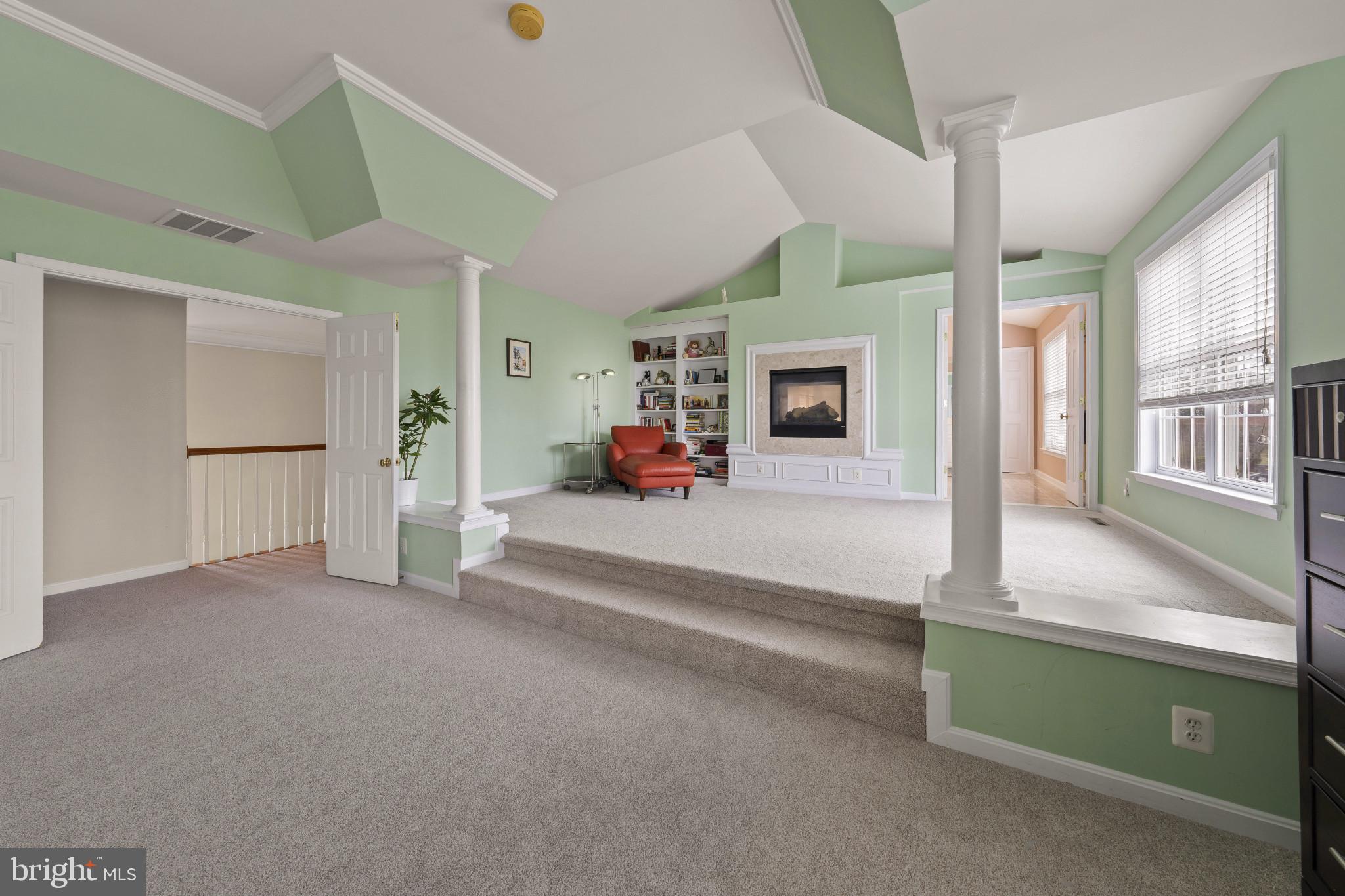 RIDINGS AT BLUE SPRINGS - Residential