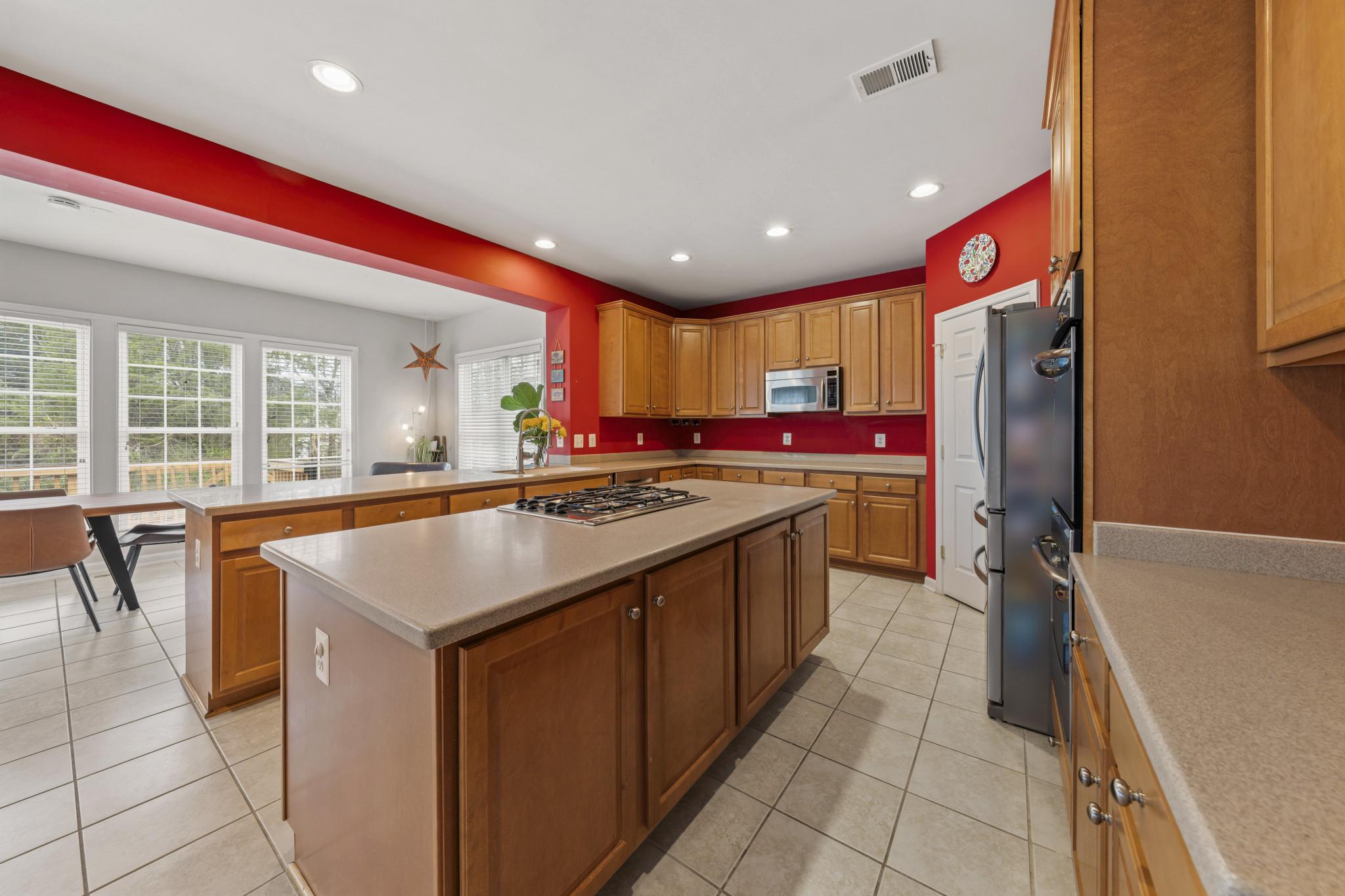 RIDINGS AT BLUE SPRINGS - Residential